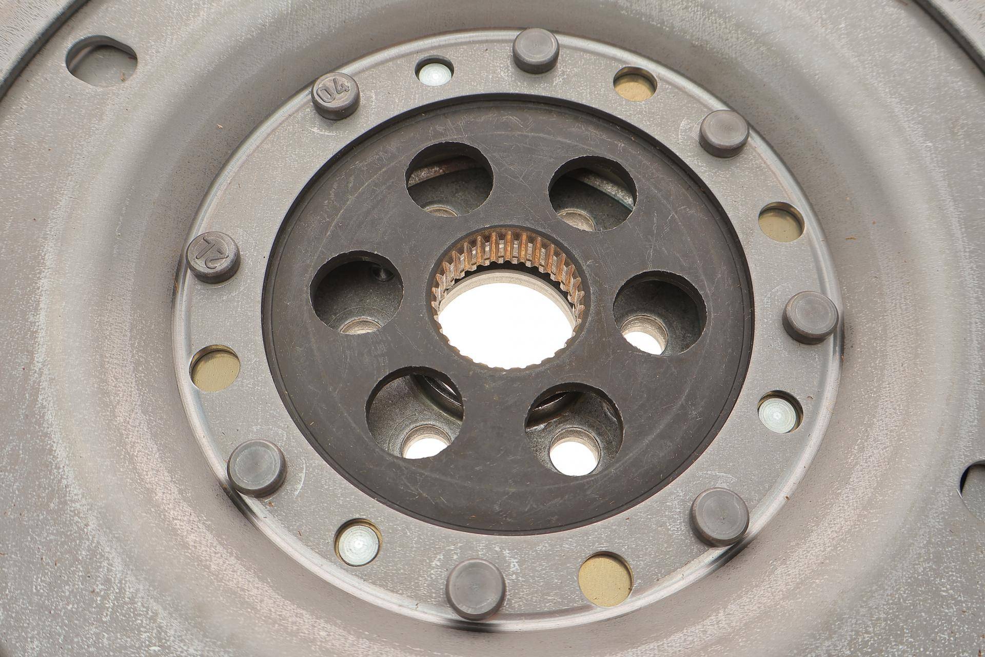Демпфер зчеплення Ford Fiesta VII 1.0 EcoBoost 17- (M1JL, M1JM, M1JP)