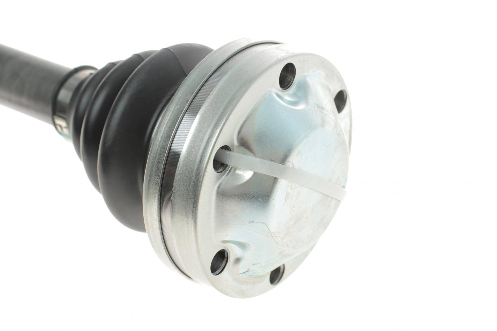 Піввісь (задня) BMW 3 (E36/E46) 90-05 (L) (27x618) M47/M50/M52/M54/M57