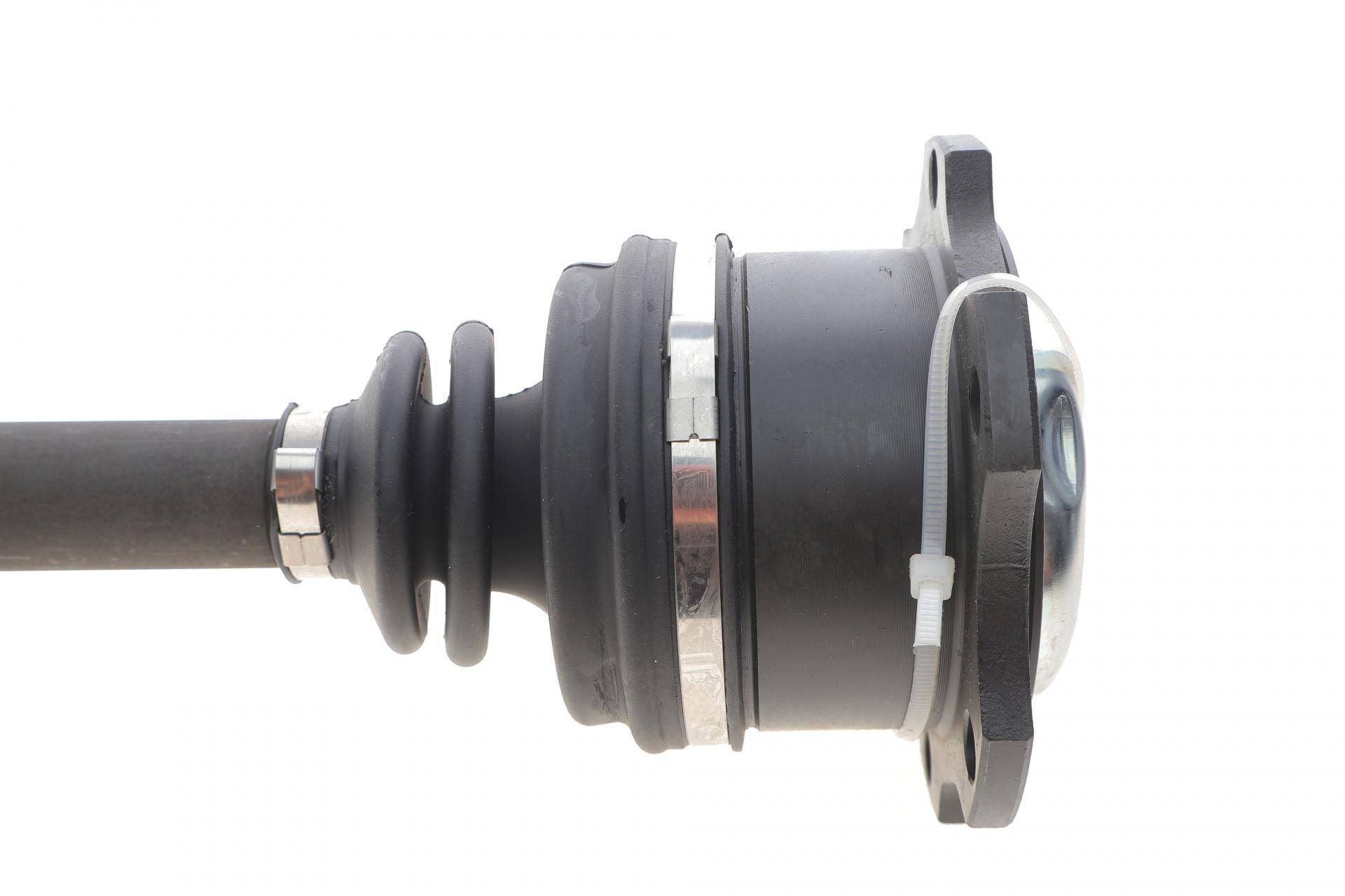 Піввісь Audi A4/VW Passat 95-05 (L) (33x596)