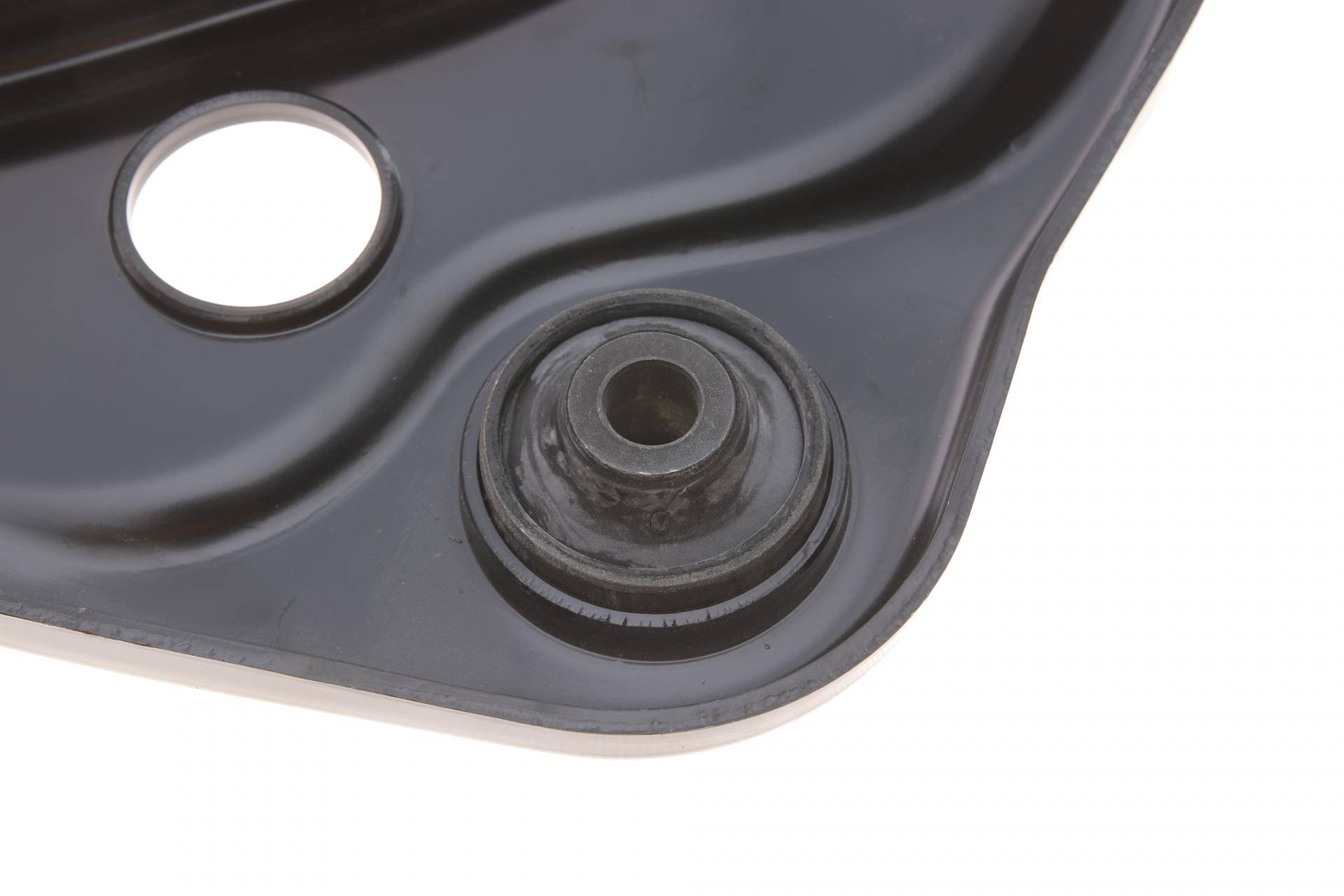 Важіль підвіски (передній/знизу) (R) Nissan Qashqai II/Renault Kadjar 13-