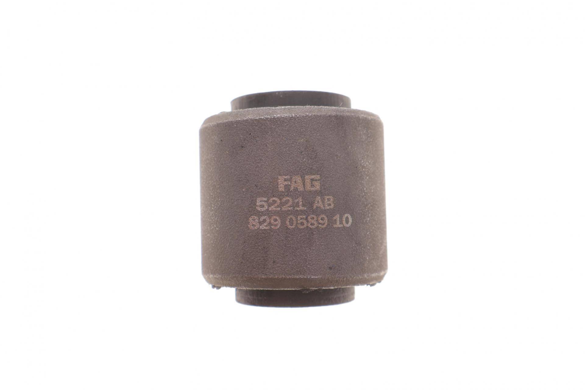 Сайлентблок рычага (заднего/снизу) Ford Focus/Mazda 3/Volvo (C30/V50/C70) 98- (поперечного)