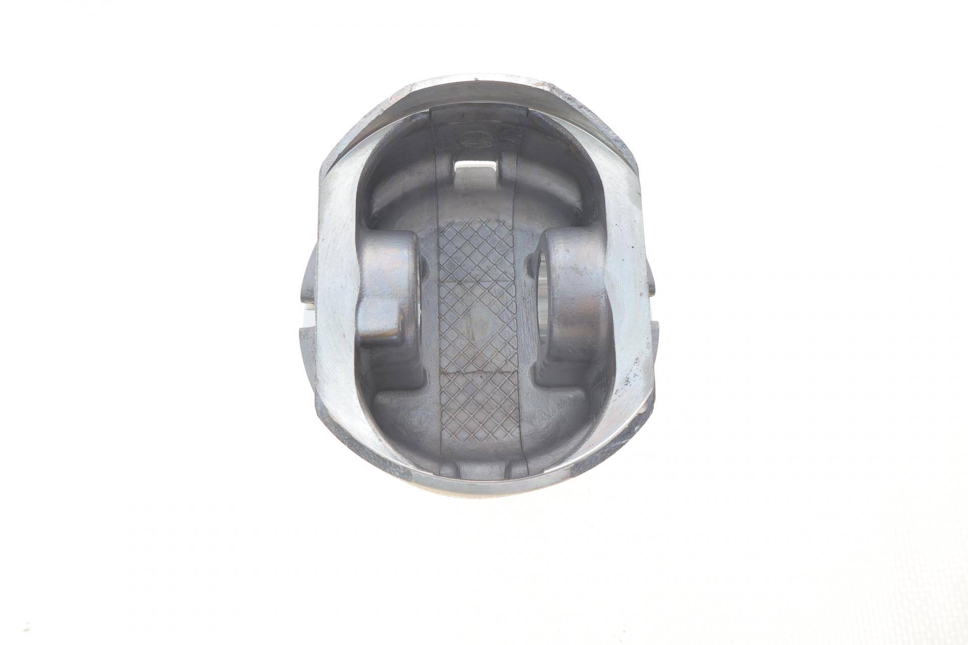 Поршень Dacia Logan/Sandero/Renault Clio/Megane 1.6 8V 96- (79.75mm/+0.25mm) (к-кт 4 шт)