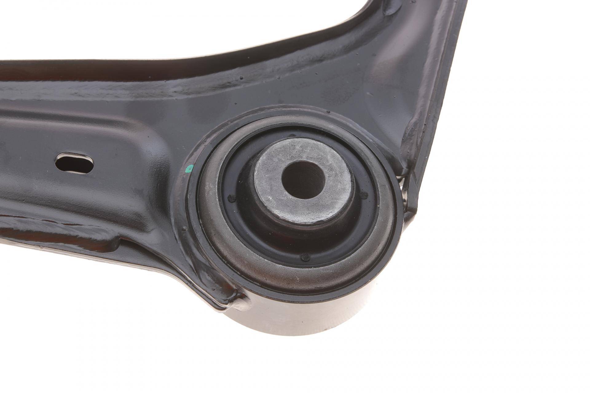 Важіль підвіски (передній/знизу) (L) MB Vito (W447) 14-