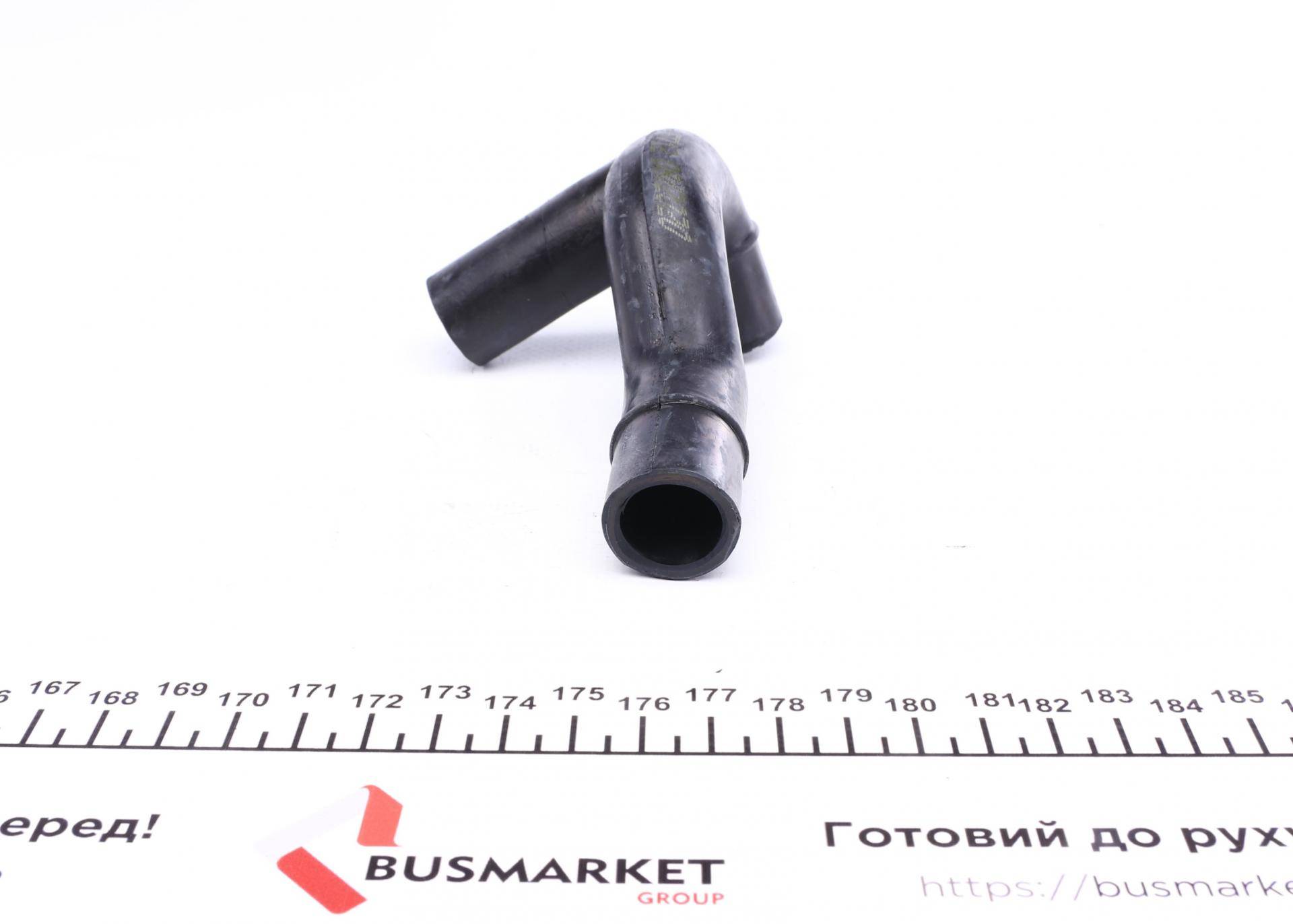 Патрубок вентиляції картера Audi 80 1.6/2.0 91-96