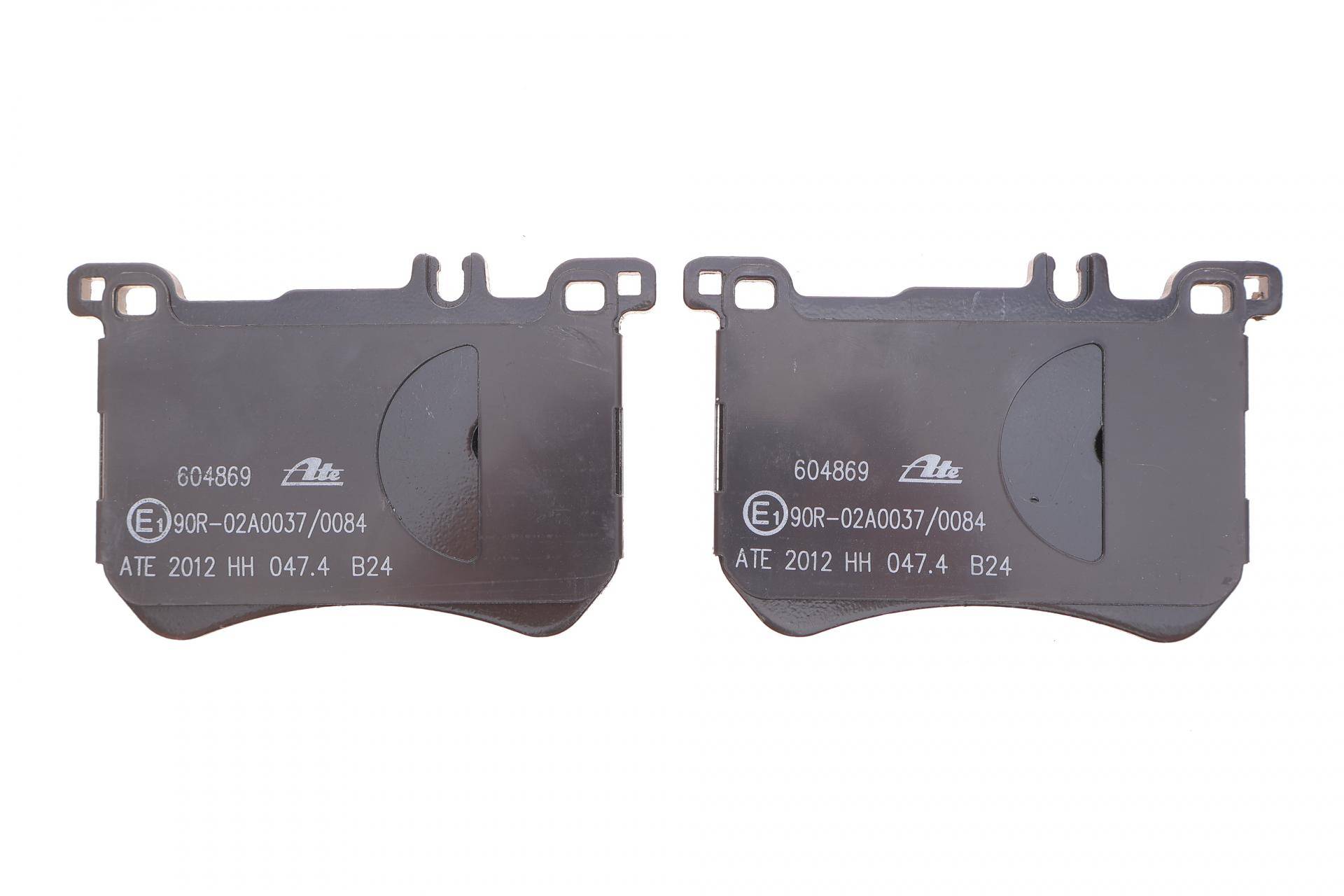 Колодки гальмівні (передні) MB S-class (W222,V222,X222)/SL-class (R231) 12- (Brembo)