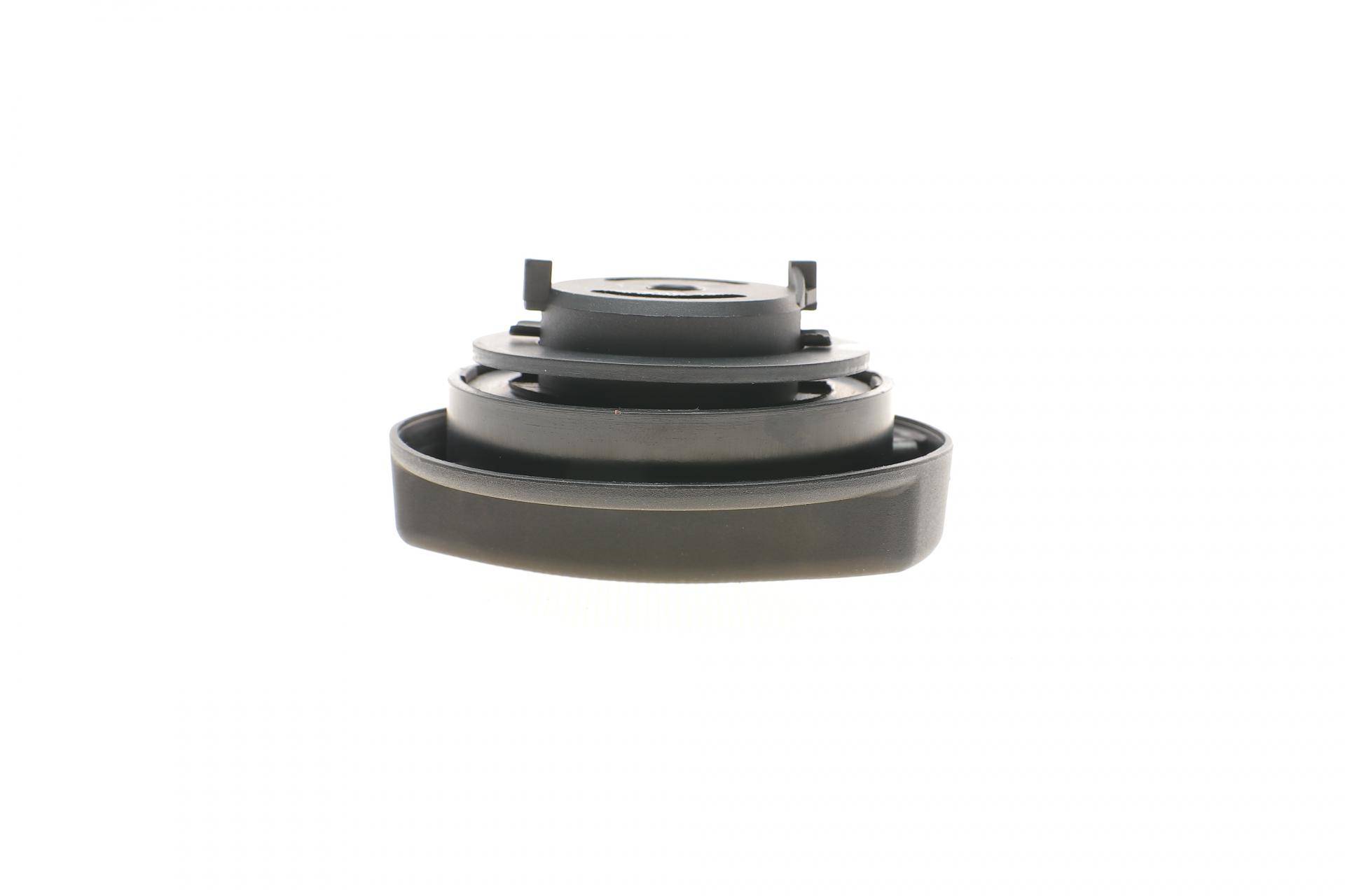 Кришка горловини маслозаливної Audi A4/A6/A8/VW Passat 96-01