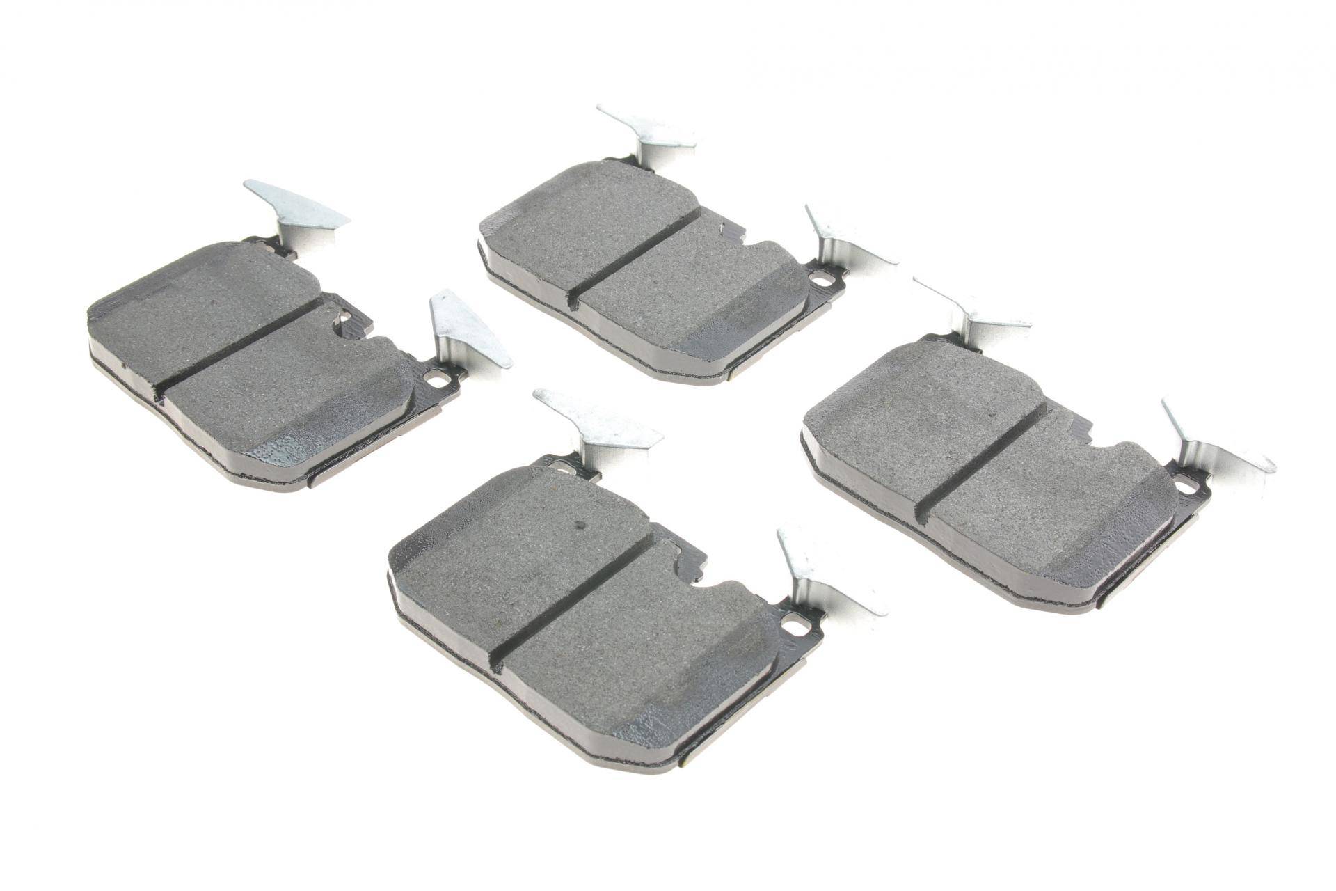 Колодки гальмівні (передні) BMW 1(F40)/2 (F44)/ X1 (F48)/X2 (F39) 18-/i8 (I12/I15) 14- B47/B48 (Brembo)