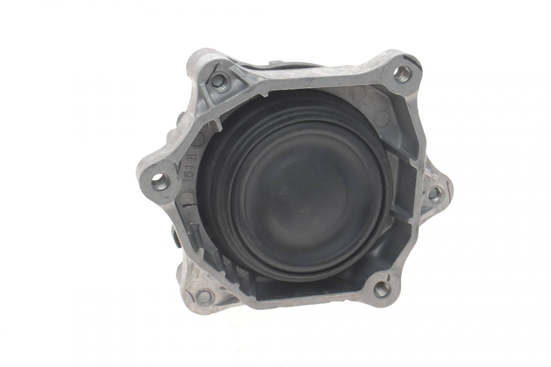 Подушка двигуна (нижня) (L) BMW 3 (F30/F80/F34/F31)/4 (F33/F83/F36) 2.0D N47/B47 11-19
