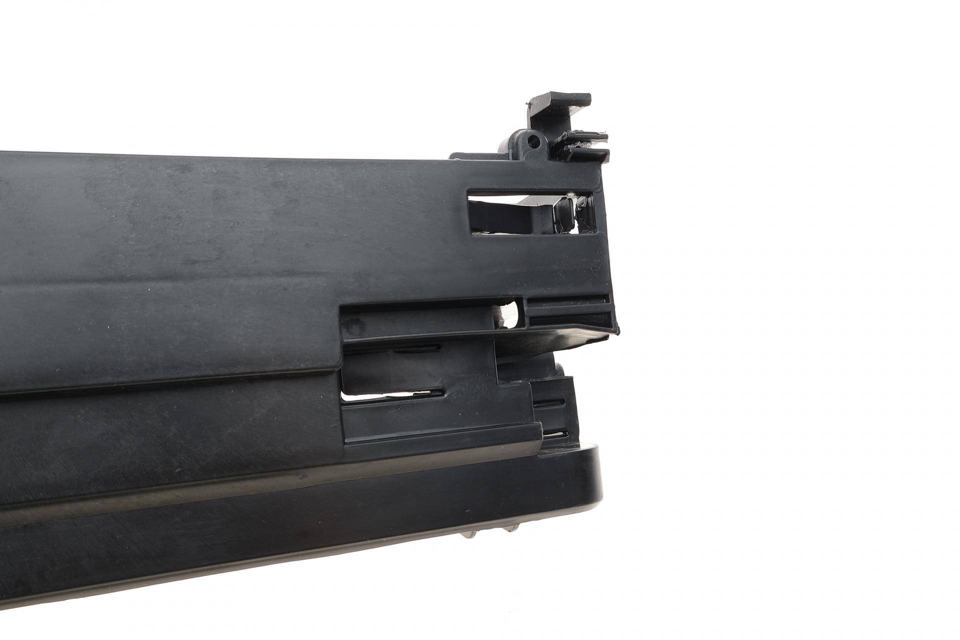 Панель передня BMW 5 (F10) 09-16 B47/N47/N57 (верх)