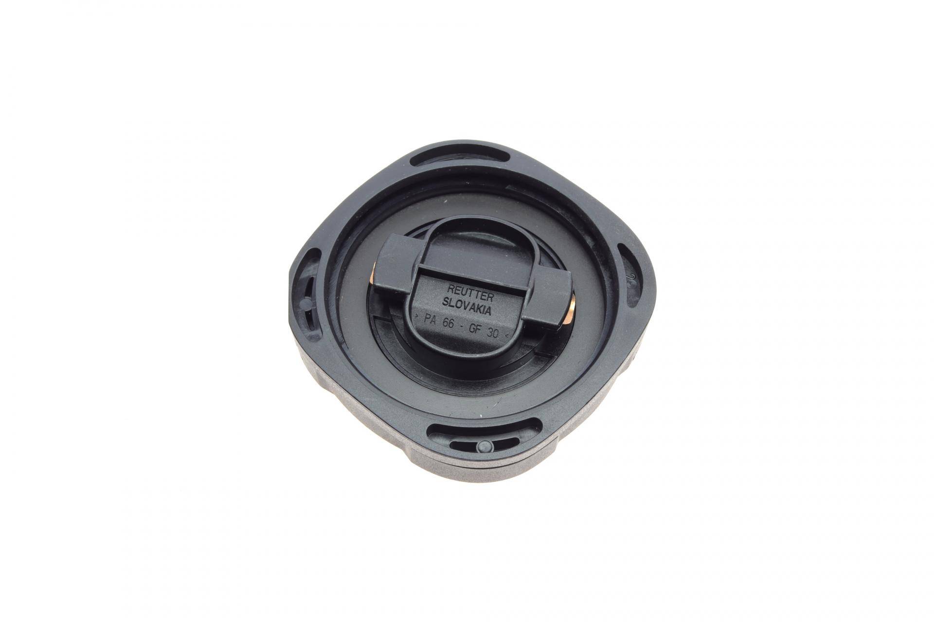 Кришка горловини маслозаливної BMW 3 (E90/E91)/5 (E60/E61)/7 (E65/F01) 2.3-3.5/2.0d 04-17