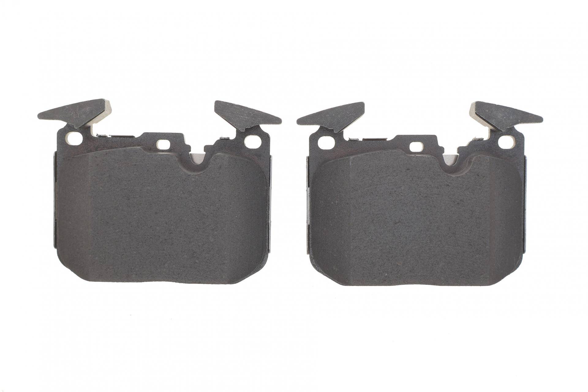 Колодки гальмівні (передні) BMW 3 (F30/F31/F34)/ 4 (F32/F36) 11- (Brembo) ATE Ceramic