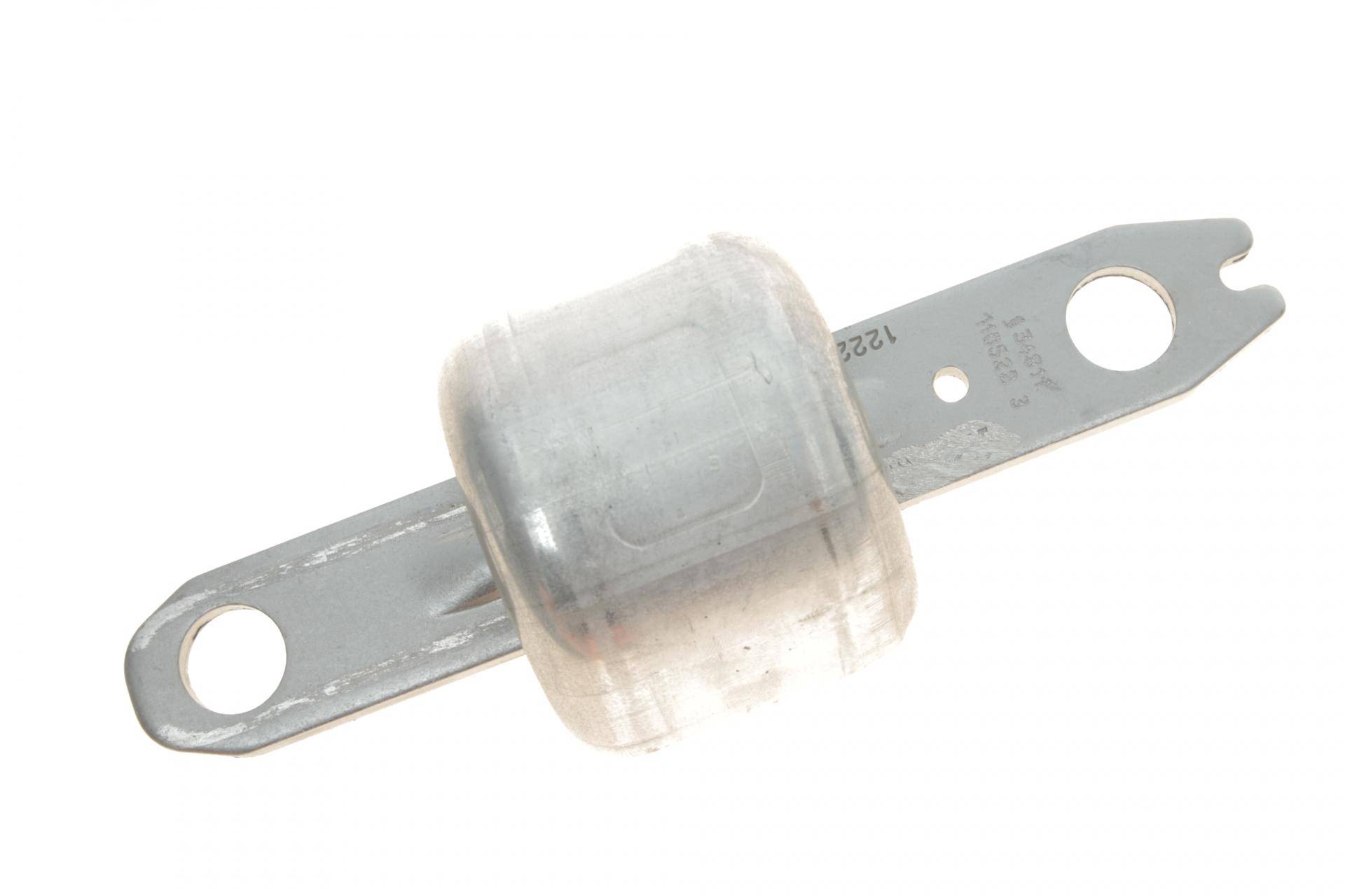 Сайлентблок балки (задньої) Citroen C4/Peugeot 308 13-/3008 16-