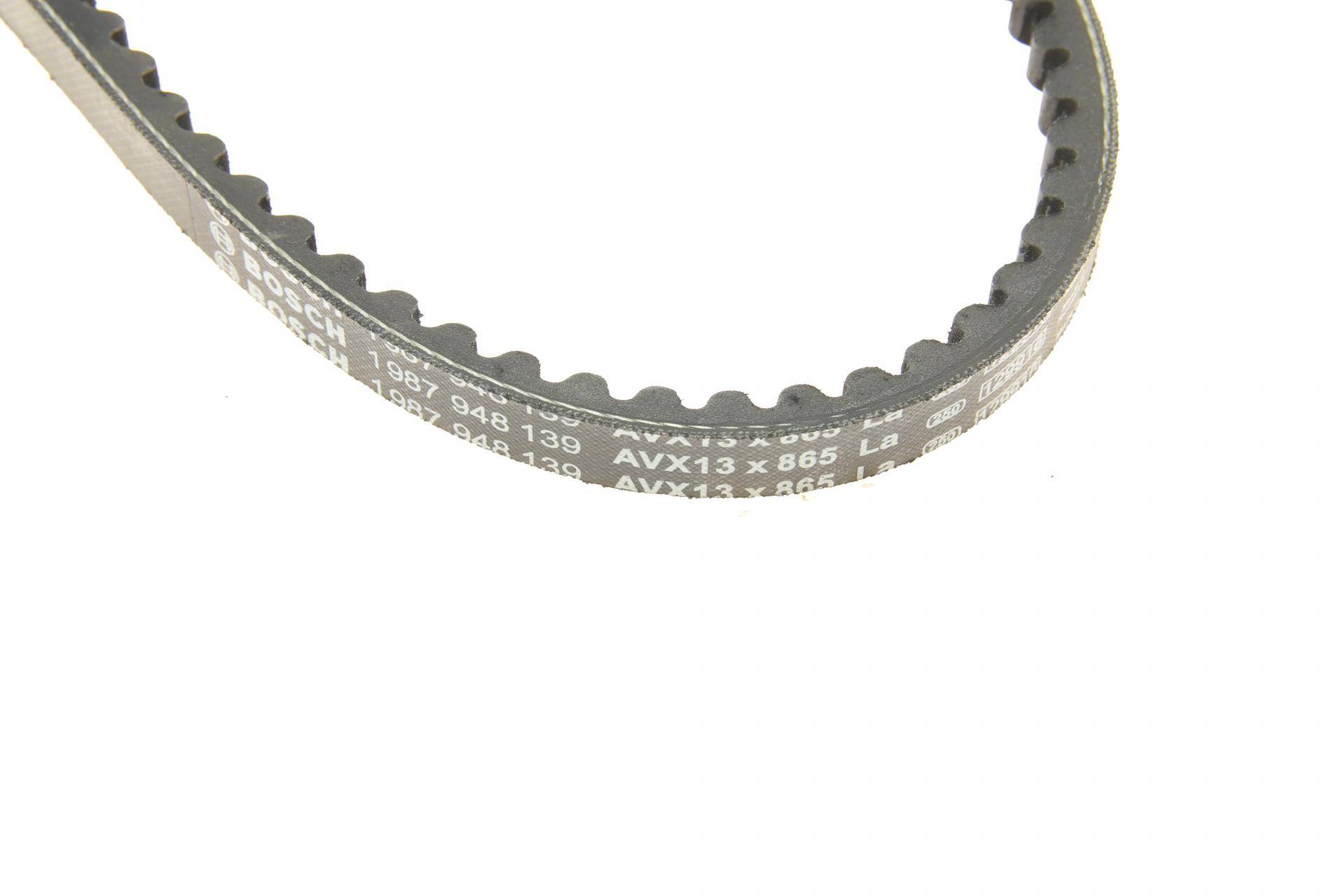 Ремінь генератора Toyota Land Cruiser 2.4 TD 84-93 (13x865)