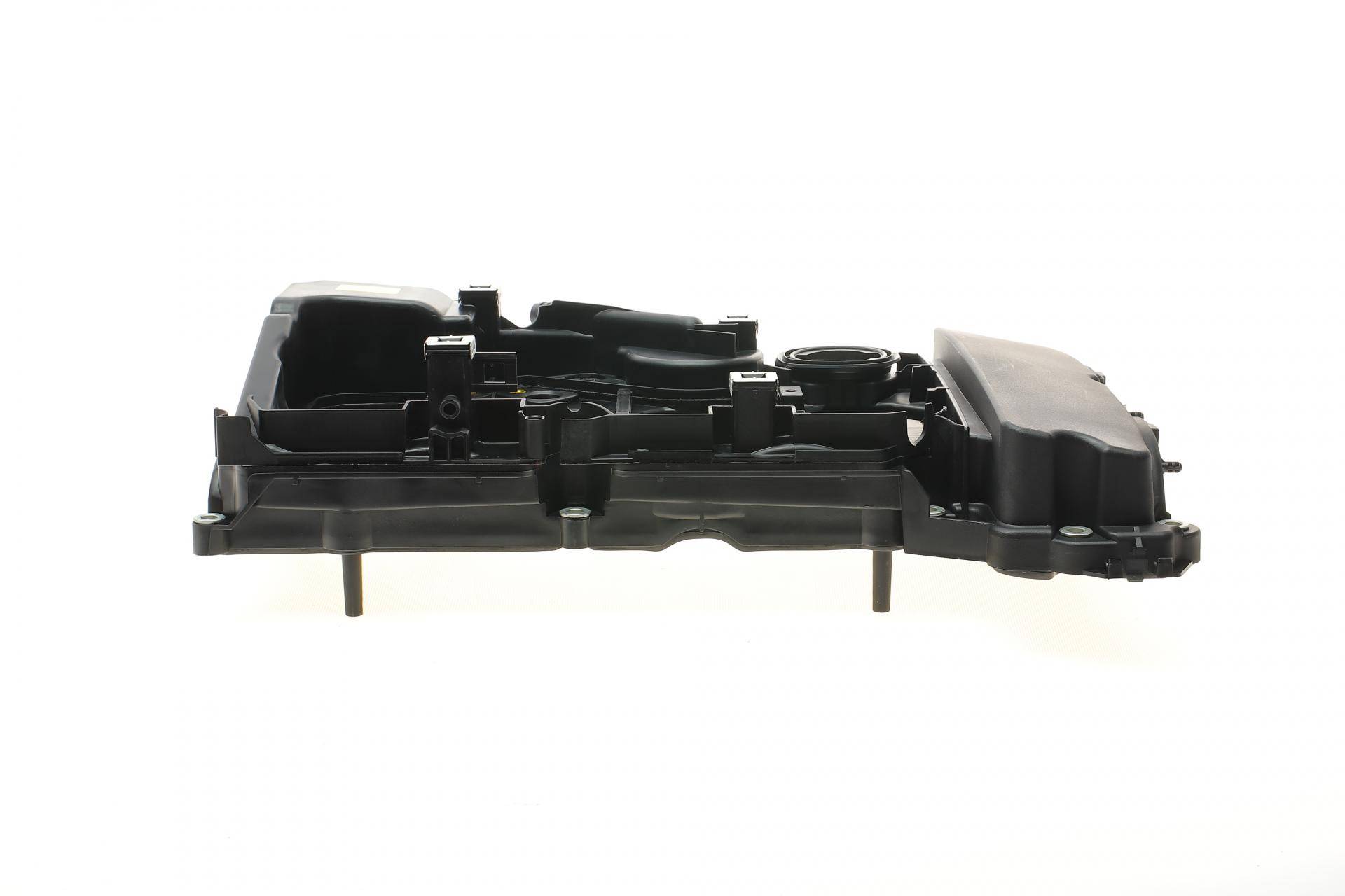 Кришка клапанів MB Sprinter 06-/C-class (W203/W204) 02-14 (M271)