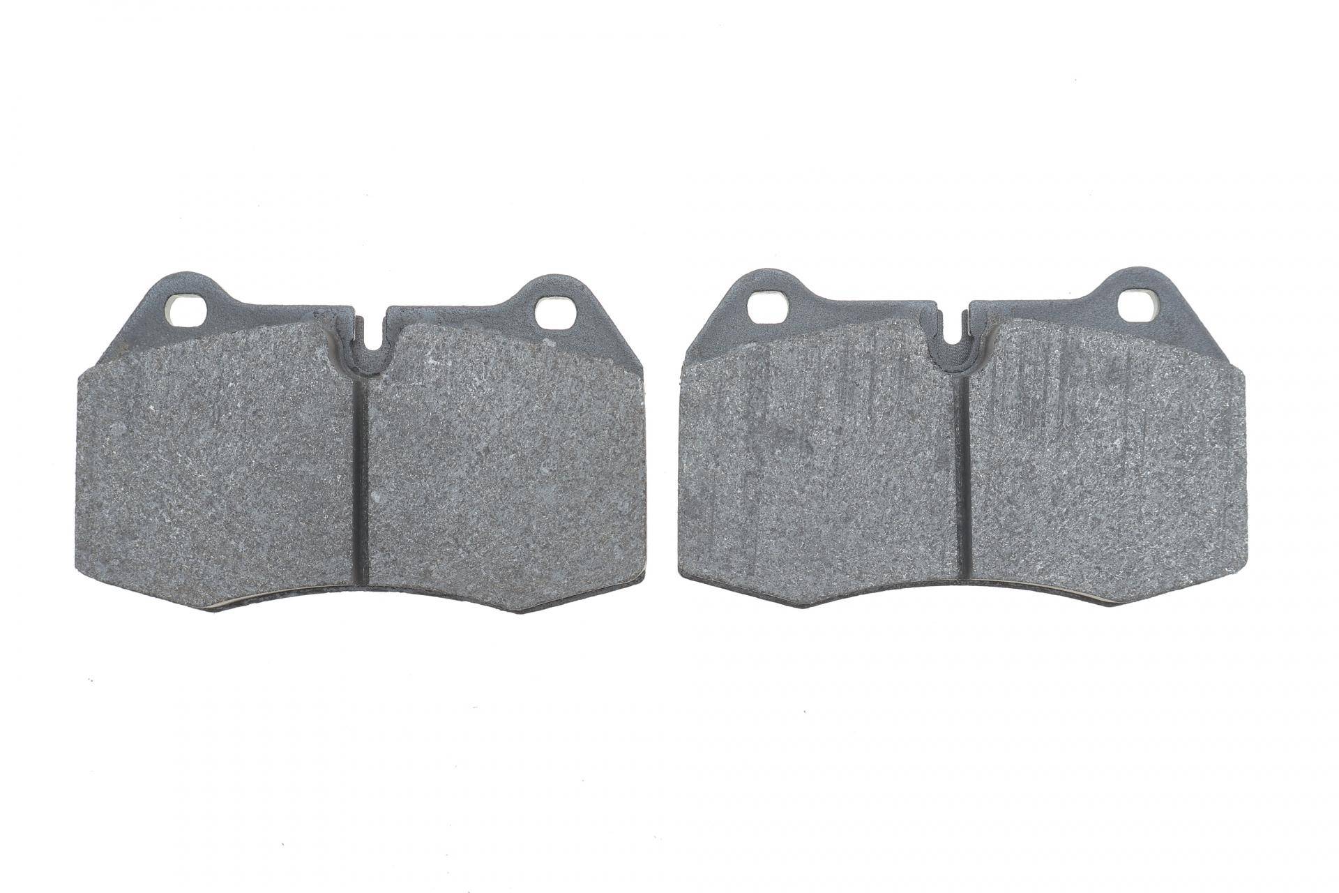 Колодки гальмівні (передні) BMW 7 (E38) 94-01/8 (E31) 90-99 (Brembo)