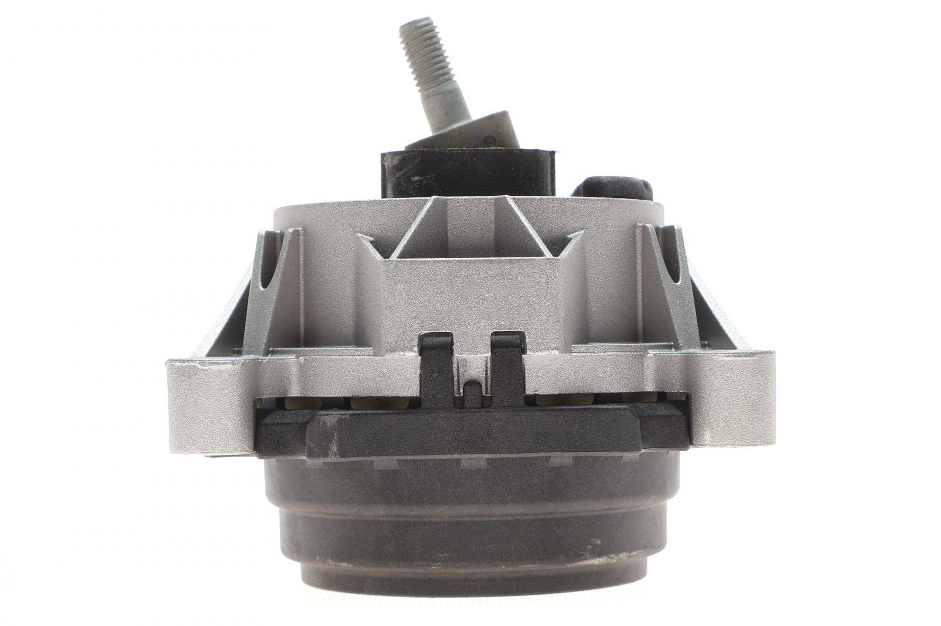 Подушка двигуна (R) BMW 3 (F30/F80) 3.0 15-18 B58 B30