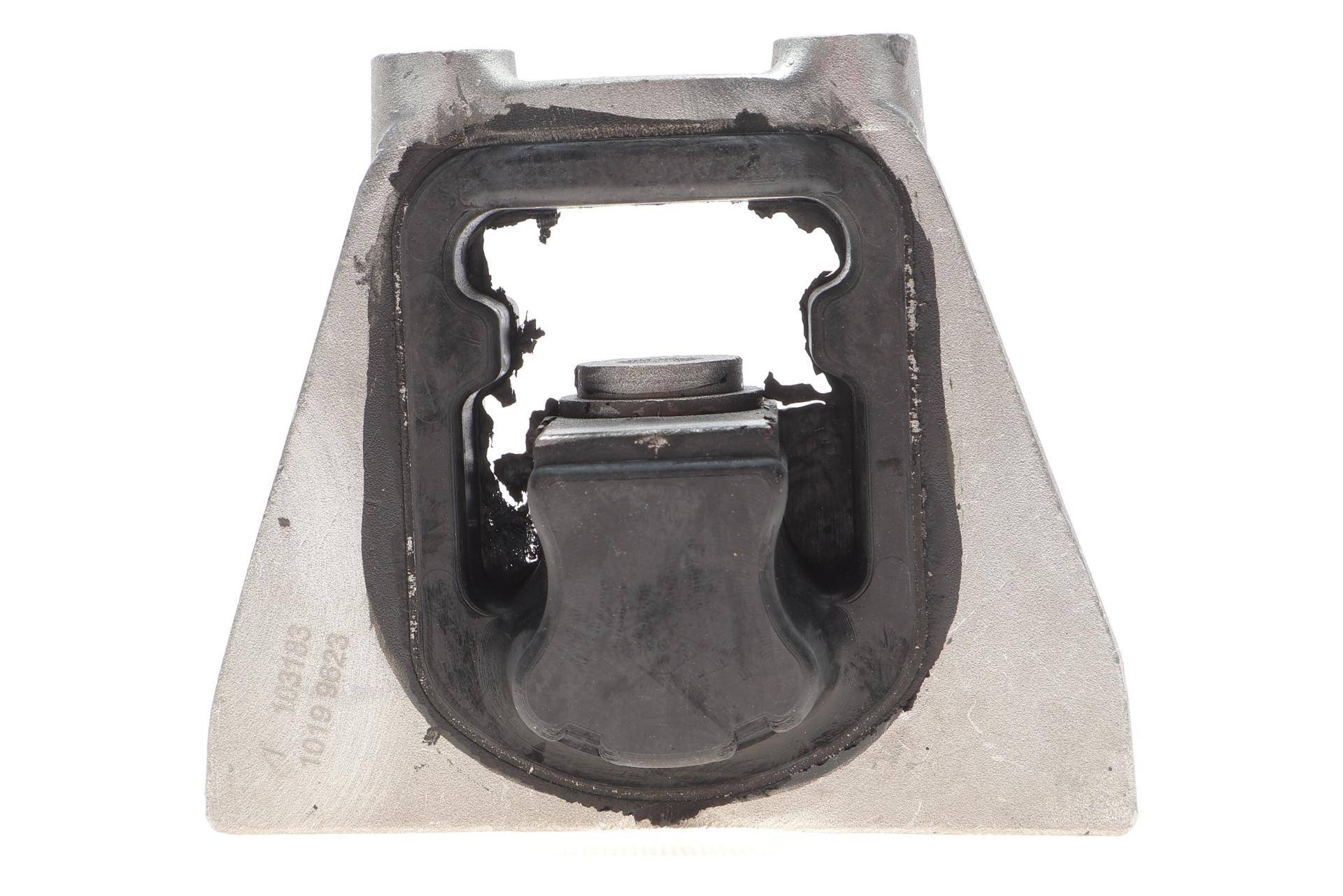 Подушка АКПП Honda Civic VIII 1.6/1.8 05-13