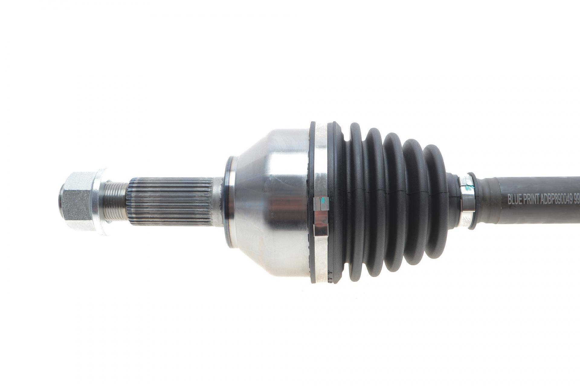 Піввісь (передня) (L) Nissan Qashqai 2.0 07-14 (29x26z/685mm)