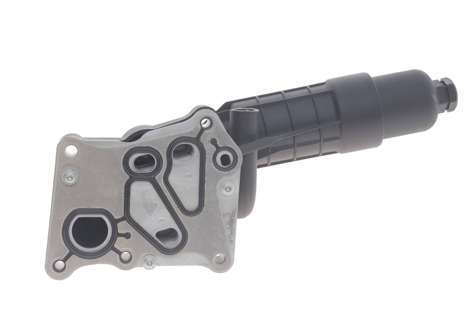 Корпус фільтра масляного (з радіатором) MB E-class (W212)/C-class (W204) 07-15 (M271)