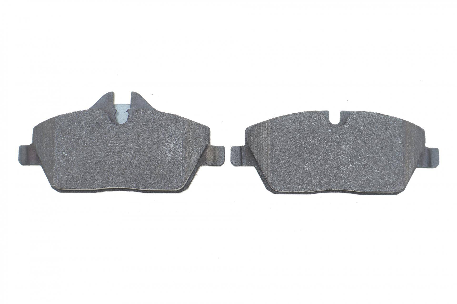 Колодки гальмівні (передні) BMW 1 (E81/E82/E87/E88) 04-13/2 (F45) 14-18