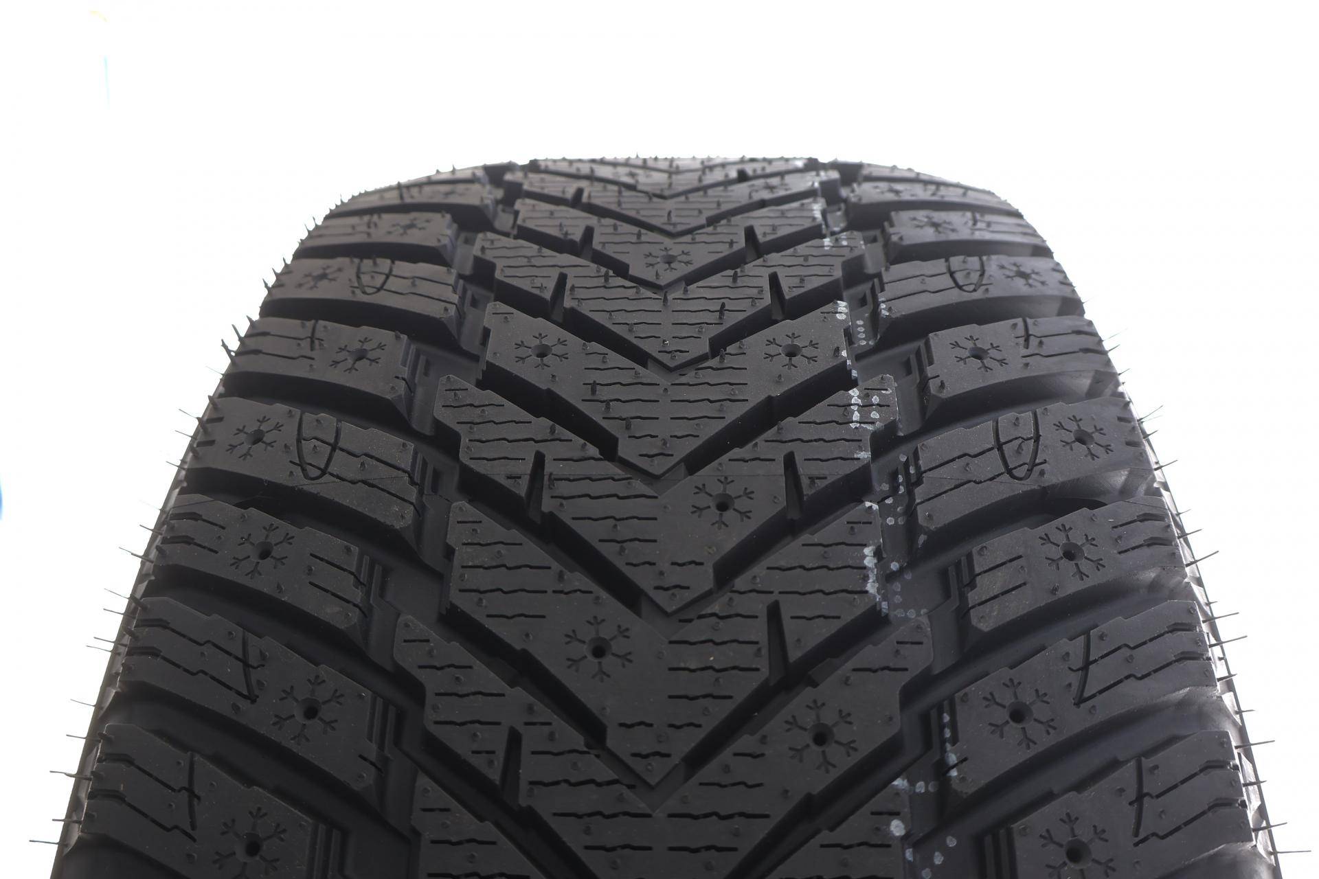 Шина IceMax RW516 235/45 R18 XL 98H (зимняя)