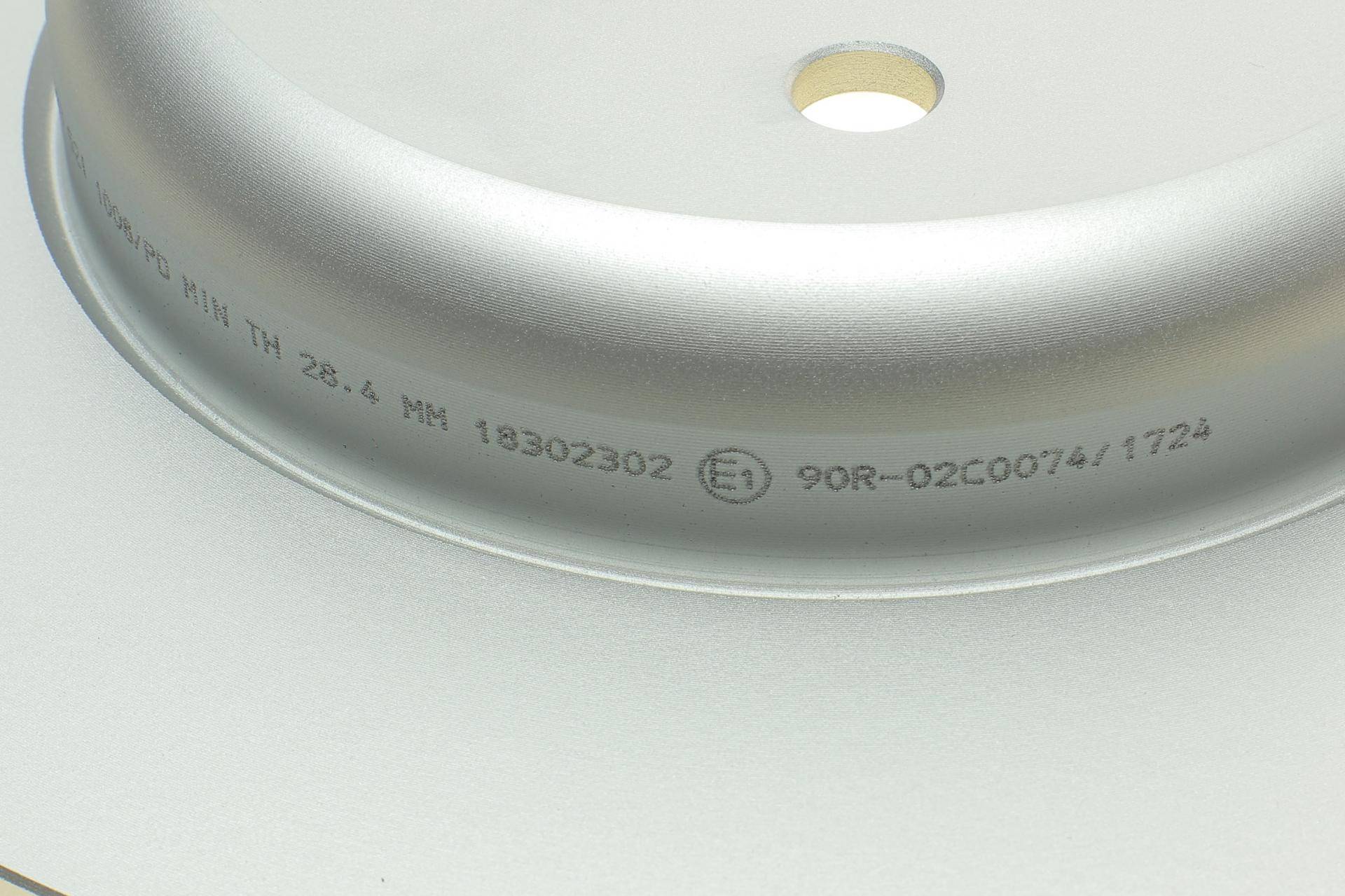 Диск гальмівний (передній) BMW 5 (F10/F11)/6 (F06/F13) 09- (348x30) (вент.) N47/N52/N53/N55/N57