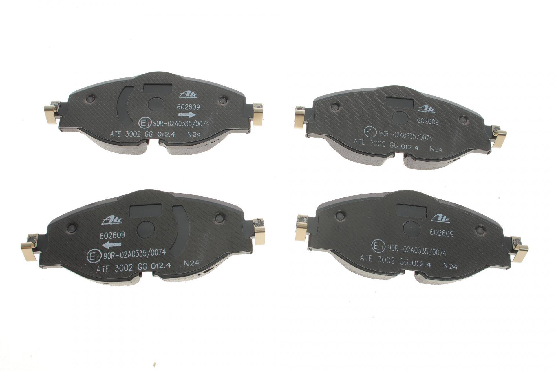 Колодки гальмівні (передні) Audi A1/Q3 18-/Skoda Octavia/VW Golf/Caddy/Touran/Passat 12-