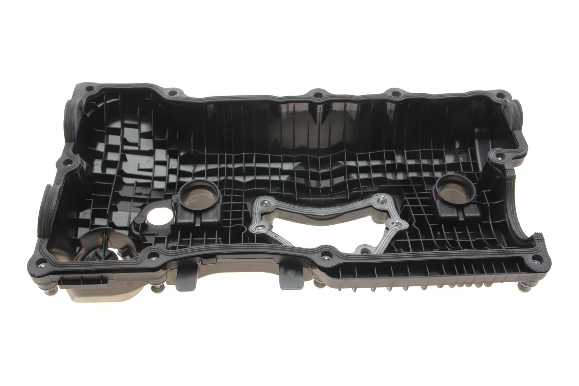 Крышка клапанов BMW 1 (E81/E87)/3 (E90/E91) 2.0 N46 03-12