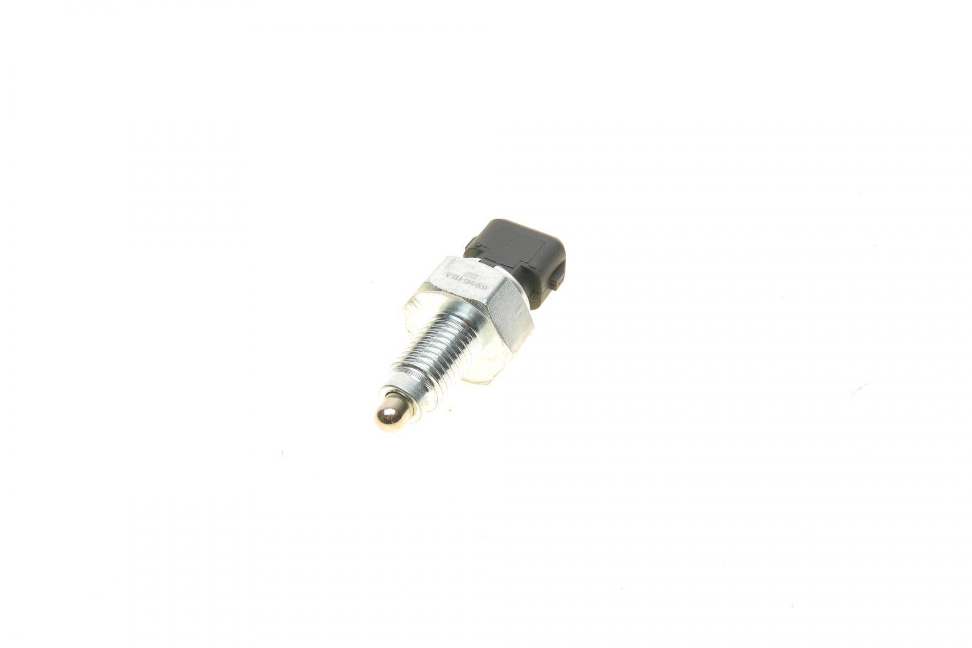 Датчик увімкнення заднього ходу VW T3/T4 -03/Caddy II 95-04 (OE VAG)