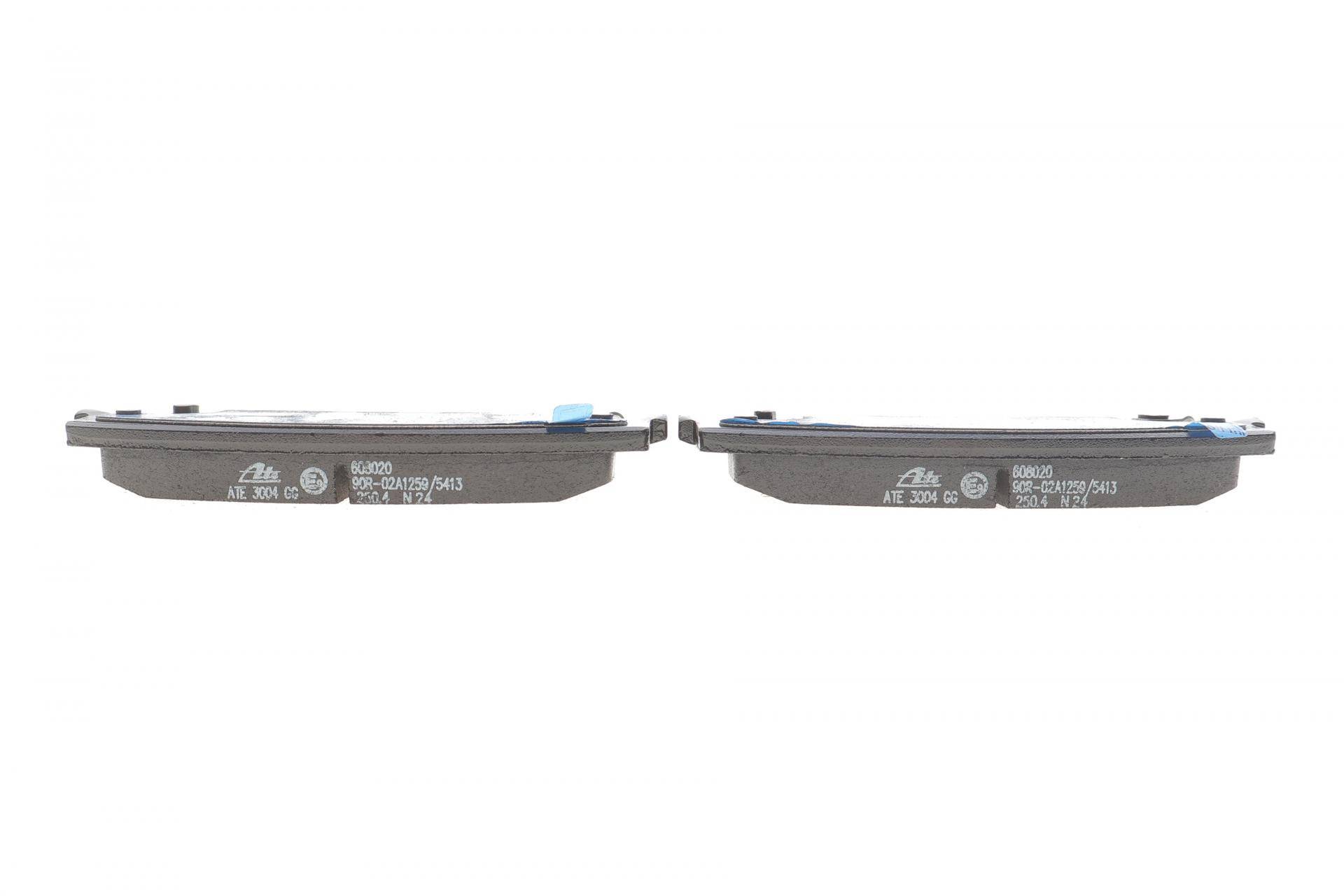 Колодки гальмівні (передні) Chrysler 300C 04-/300 II 12-/Dodge Challenger 08-/Charger 05-