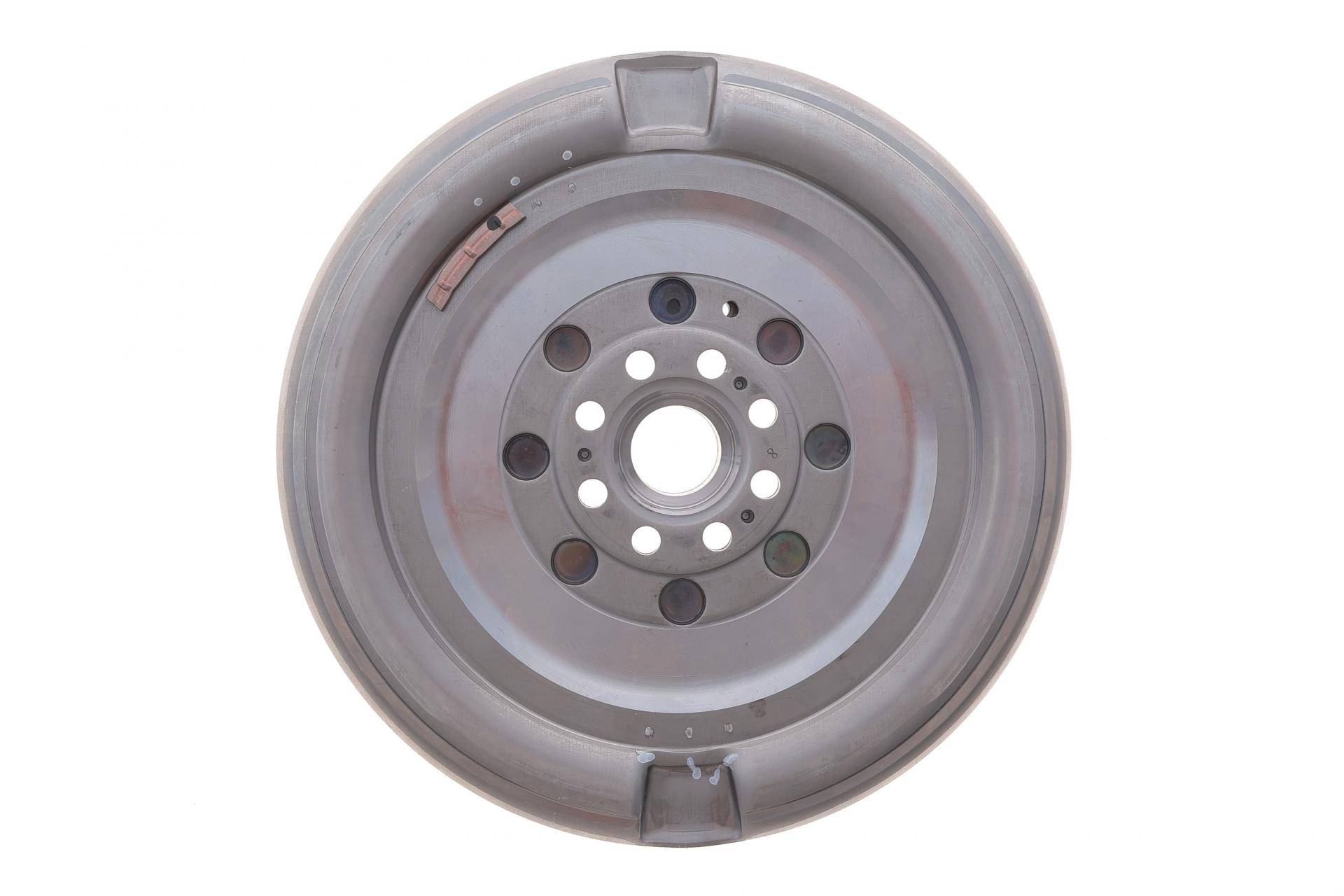 Демпфер зчеплення VW Passat B8/Skoda Superb III 2.0TDI 14-24, 140kw