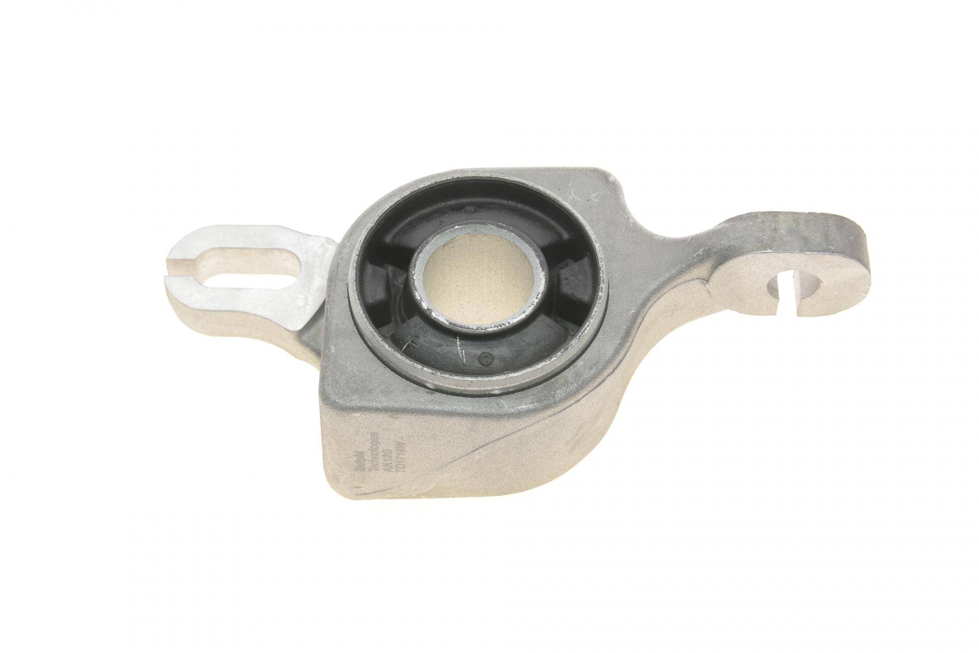 Сайлентблок важеля (переднього/знизу/ззаду) MB ML/GL (W164) 05- (R)