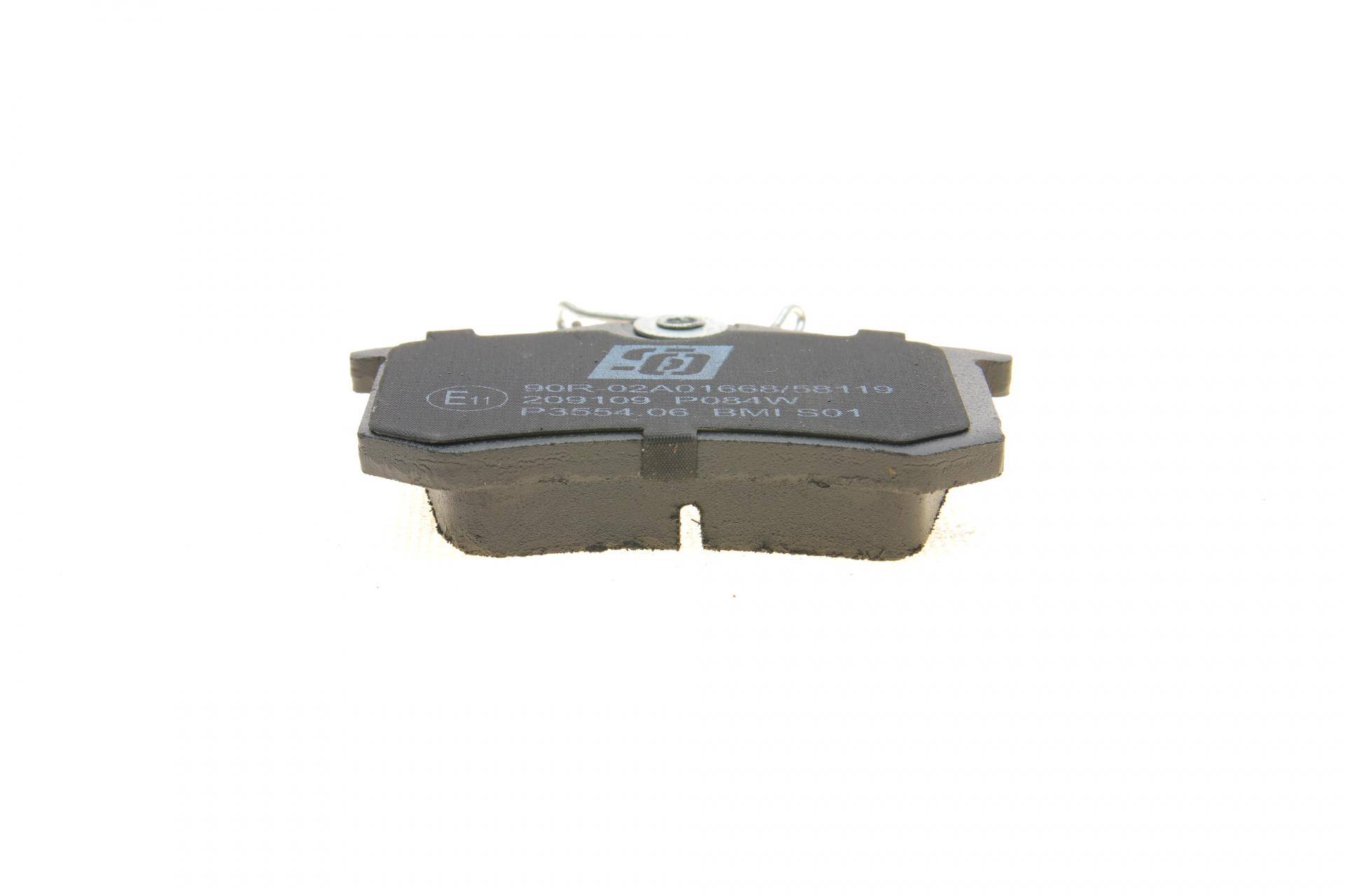 Колодки гальмівні (задні) Audi A4/A6 97-08/Renault Scenic/Megane 99- (Lucas)