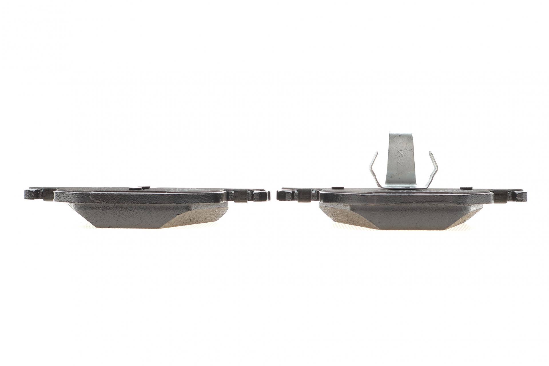 Колодки гальмівні (задні) BMW X5 (E70) 06-13/(F15/F85) 13-18/X6 (E71/E72) 08-14/(F16/F86) 14-19 (Ate) ATE Ceramic