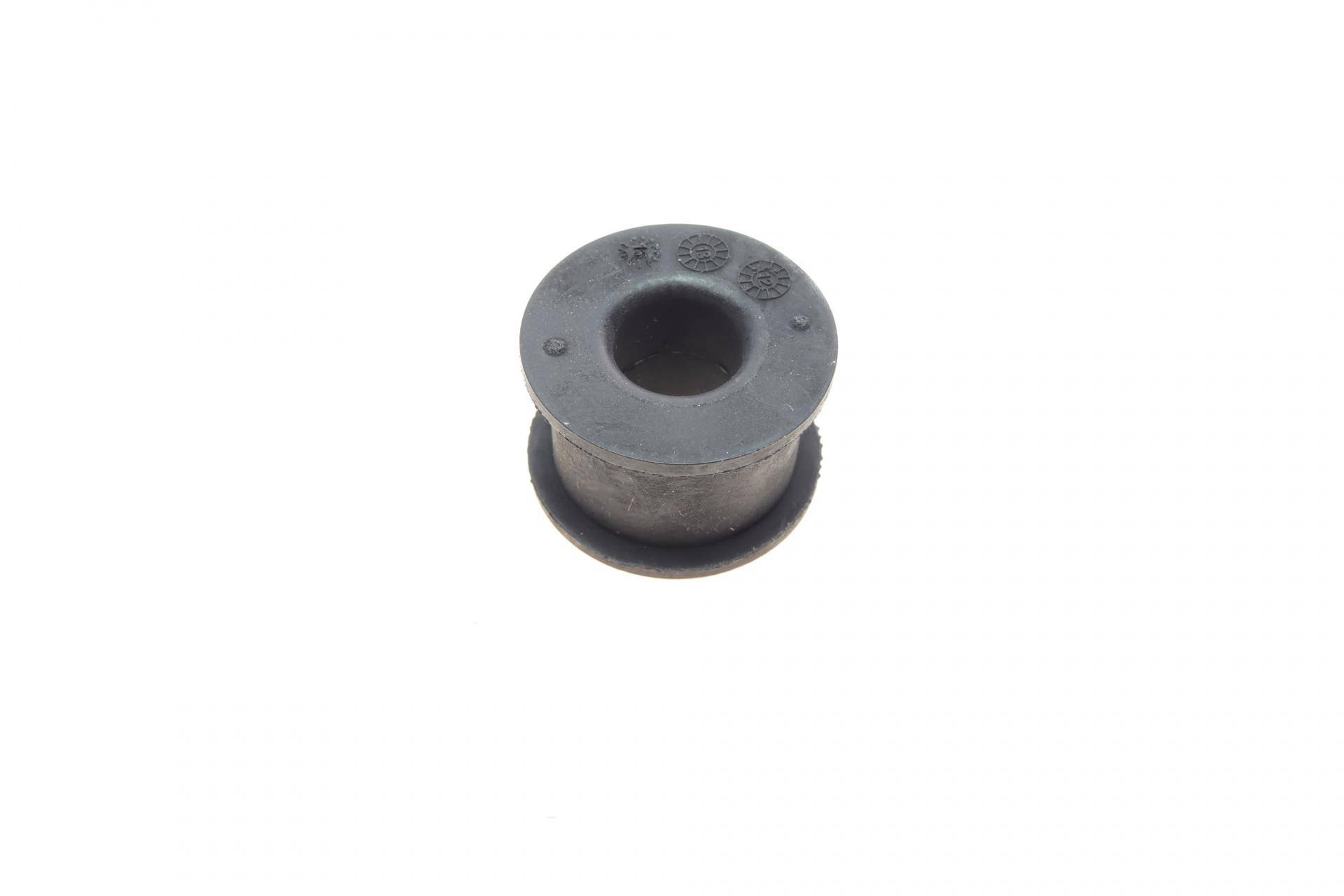 Втулка тяги стабілізатора (переднього) VW Golf IV/Bora 98- (d=14.5mm)