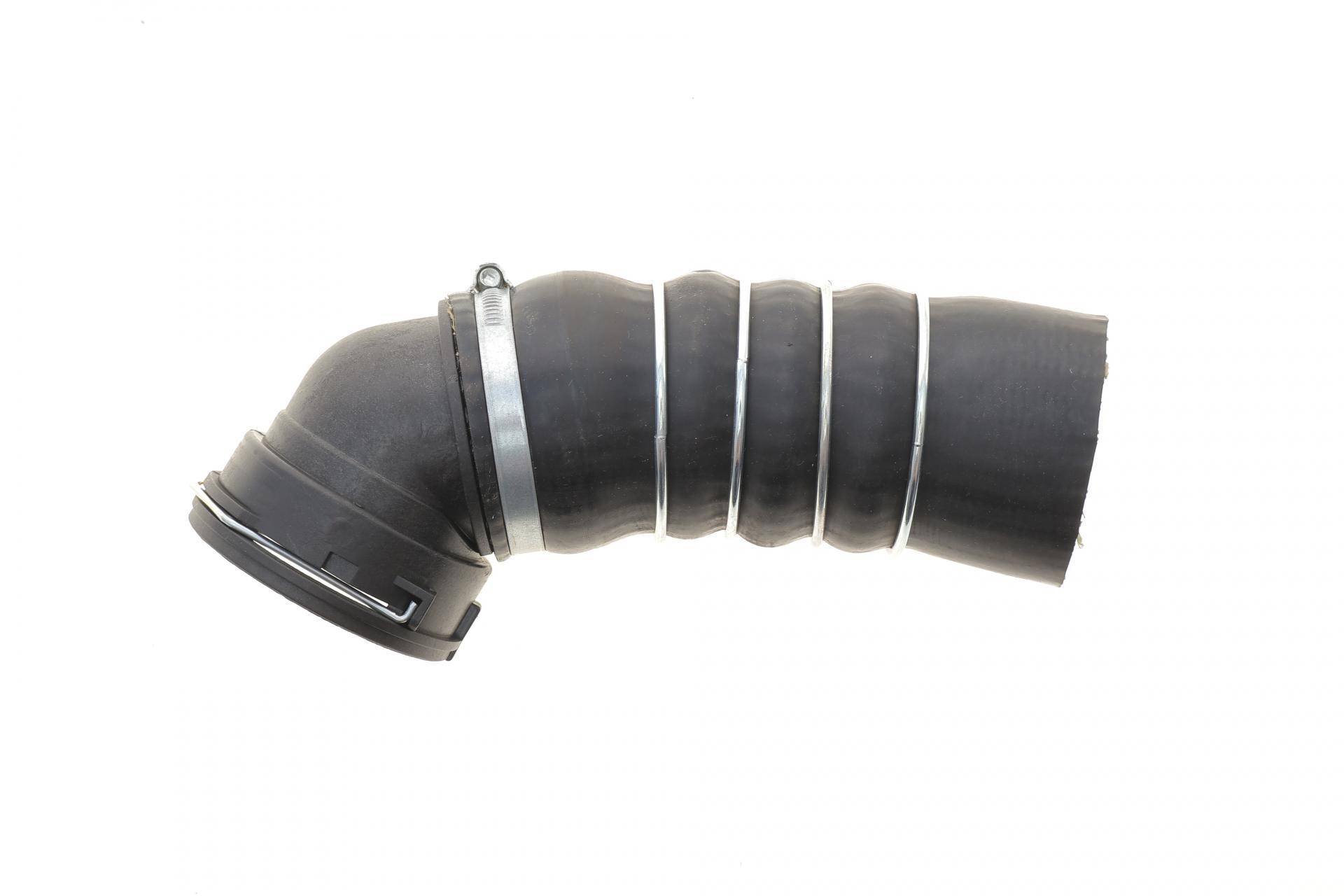 Патрубок інтеркулера (L) BMW X5 (E70)/X6 (E71/E72) 07- M57 D30