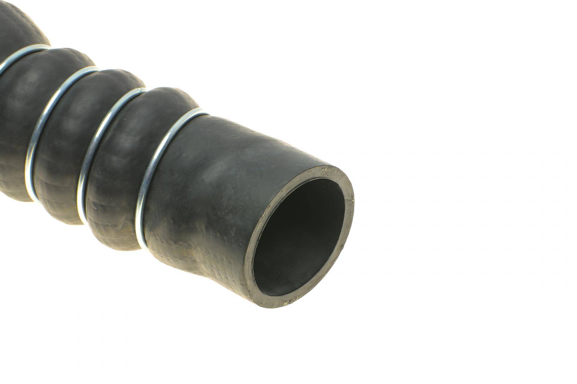 Патрубок інтеркулера BMW 5 (E60) 05-09 M47/N47 (R)