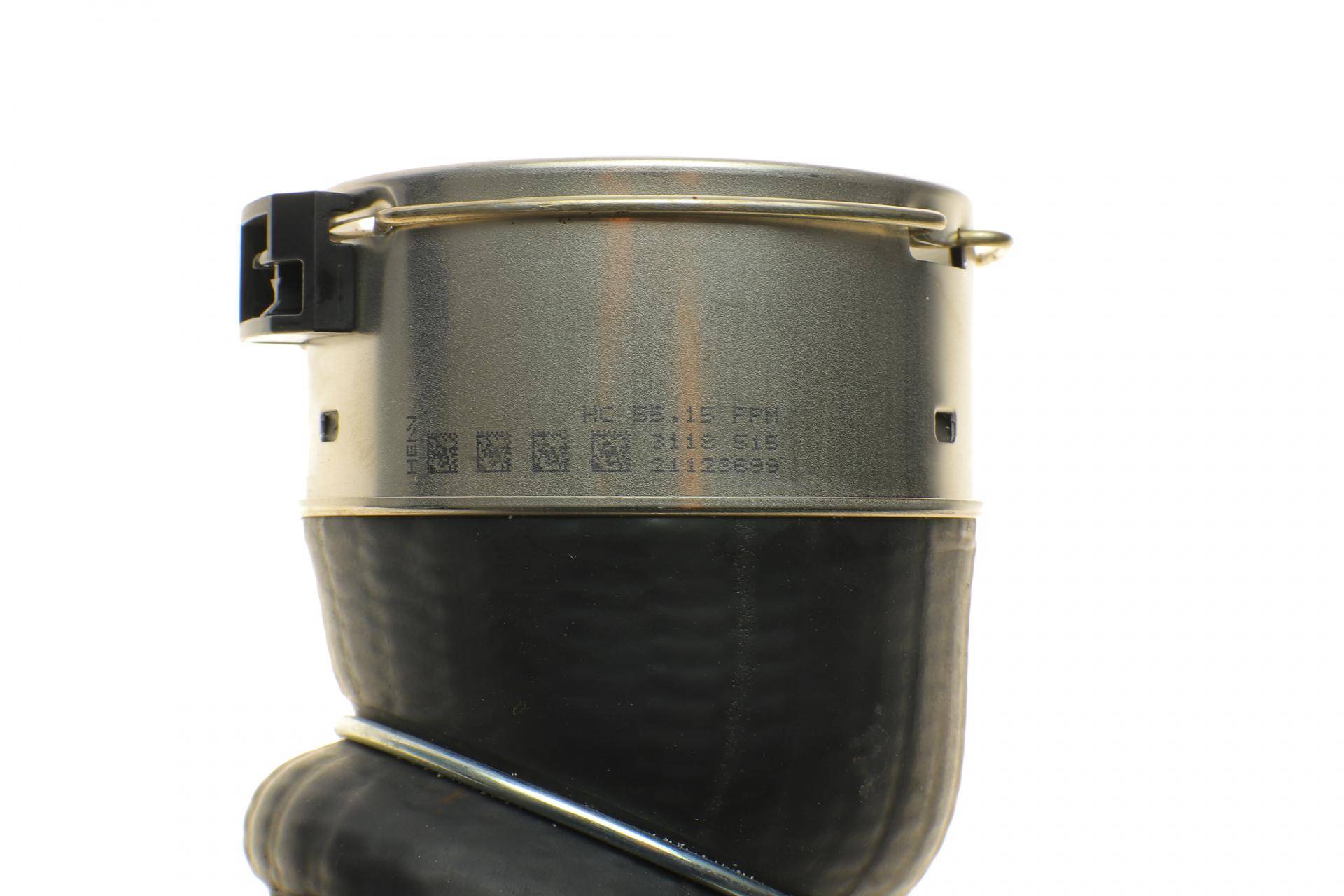Патрубок інтеркулера (R) BMW X5 (F15/F85)/X6 (F16/F86) 3.0d 13-19 (N57)