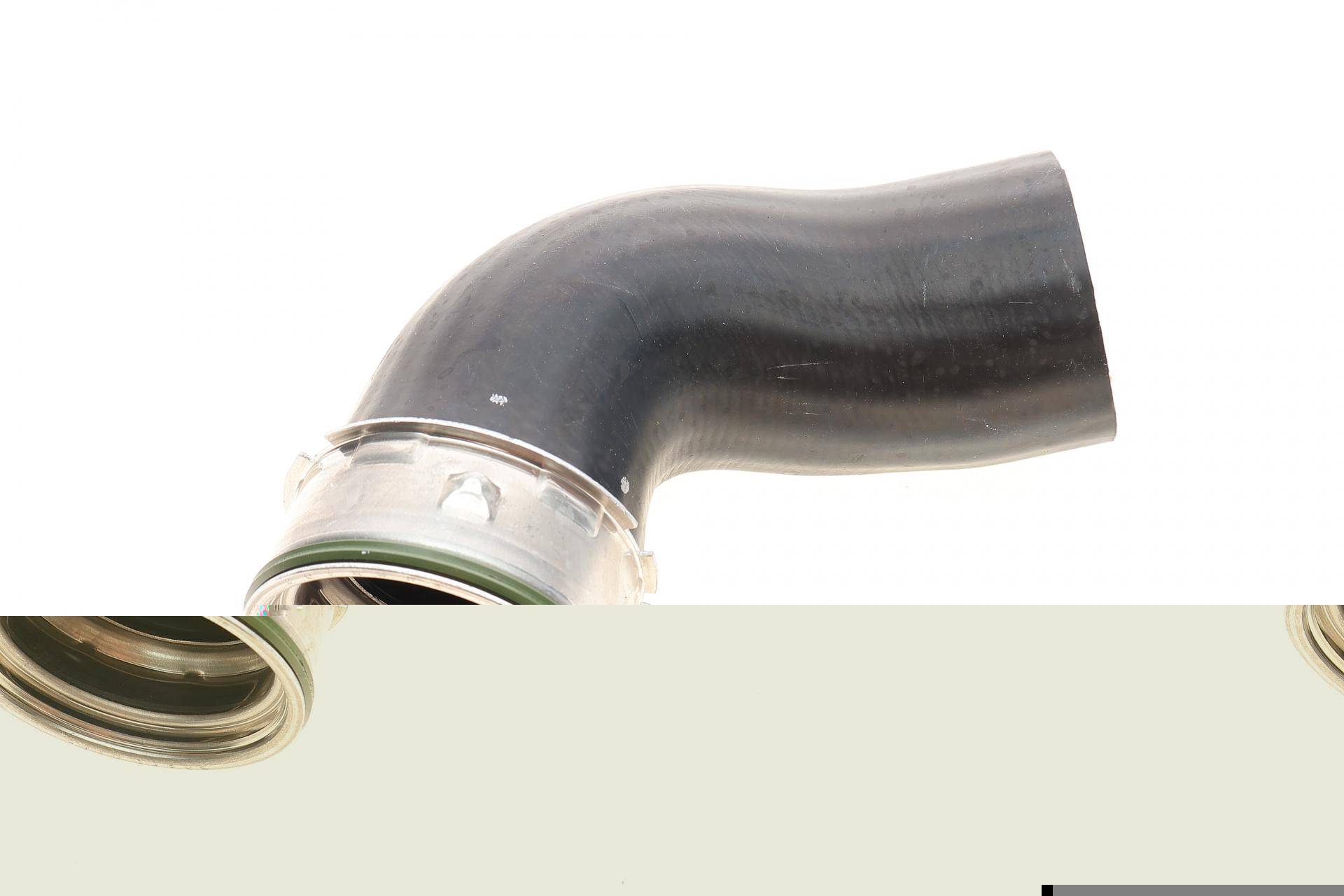 Патрубок інтеркулера BMW 3 (E90-E92) 3.0D 05-13 M57