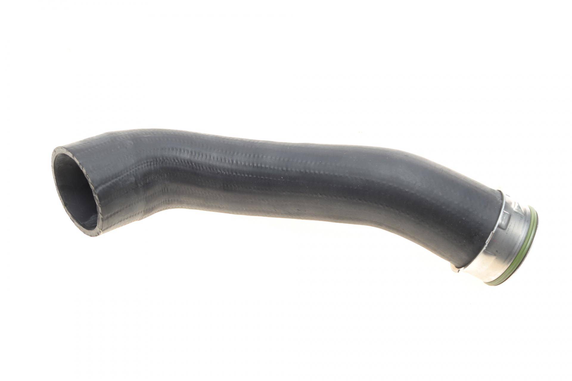 Патрубок інтеркулера (нижній/L) BMW 3 (E90/E91) 2.0d 04-12 (M47/N47)