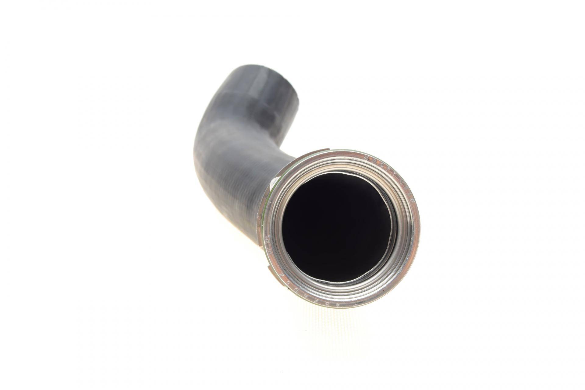 Патрубок інтеркулера (нижній/L) BMW 3 (E90/E91) 2.0d 04-12 (M47/N47)