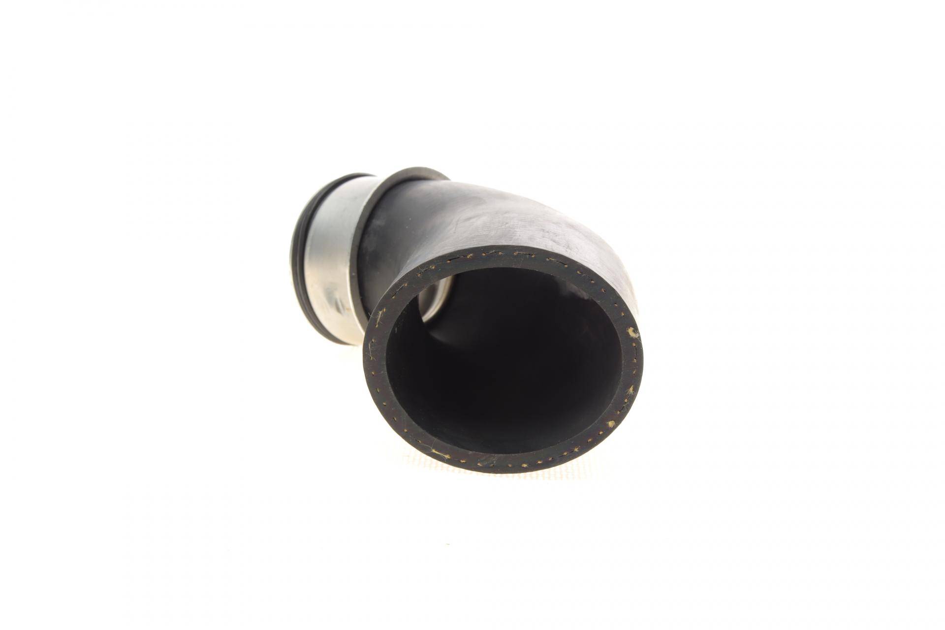 Патрубок інтеркулера VW Passat/ Golf/ Jetta/ Seat Leon/ Toledo/ 2.0 FSI/ 2.0 TFSI 04-15