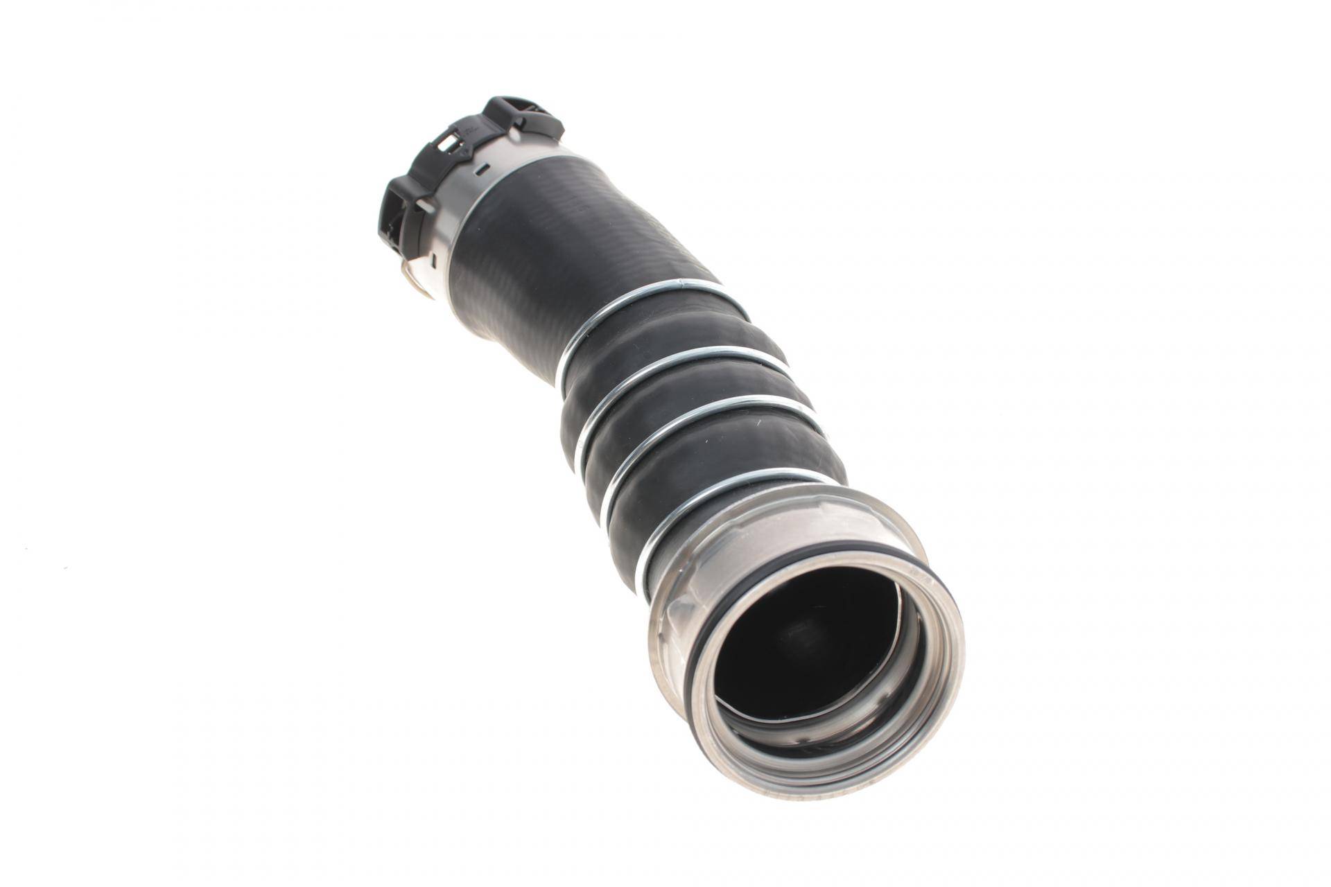 Патрубок інтеркулера BMW 1 (E81/E87) 04-11 N47 D20/M47 D20 (R)