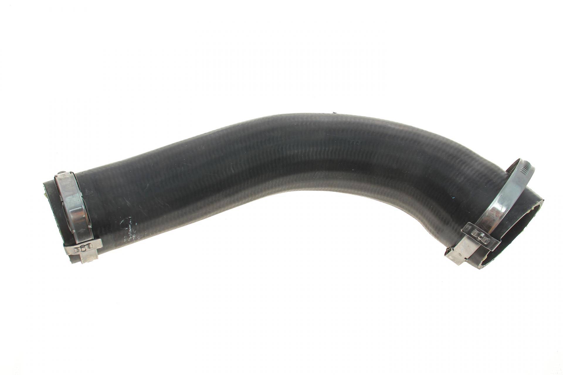Патрубок інтеркулера Volvo S60/S80V60/V70/XC60/XC70 2.0 D 10-