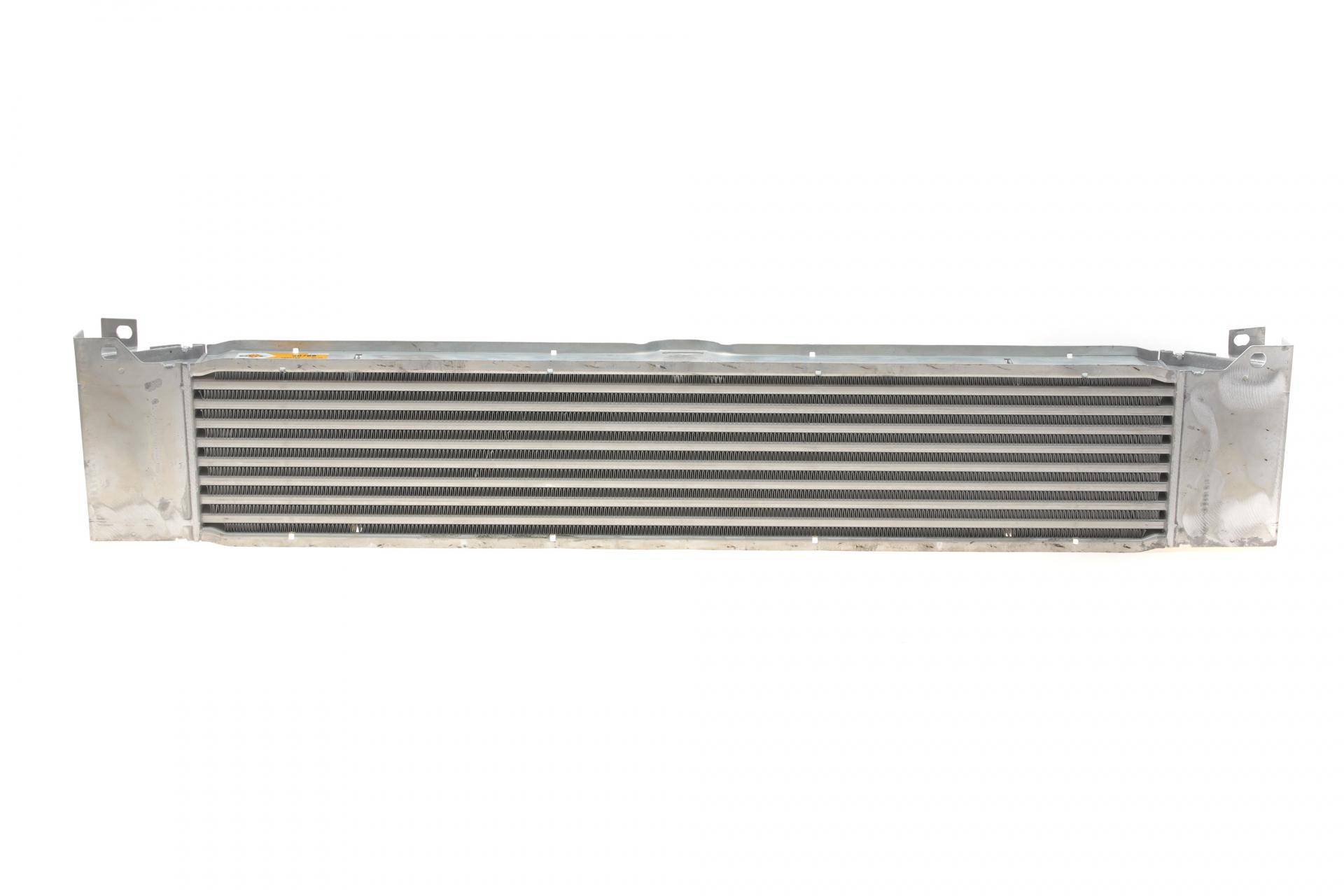 Радіатор інтеркулера Citroen Jumper/Fiat Ducato/Peugeot Boxer 2.0-3.0D 06-