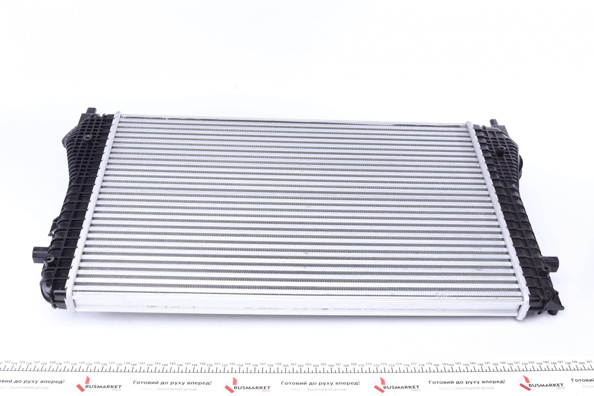 Радіатор інтеркулера VW Passat/Sharan/Tiguan 1.4-2.0D 05-