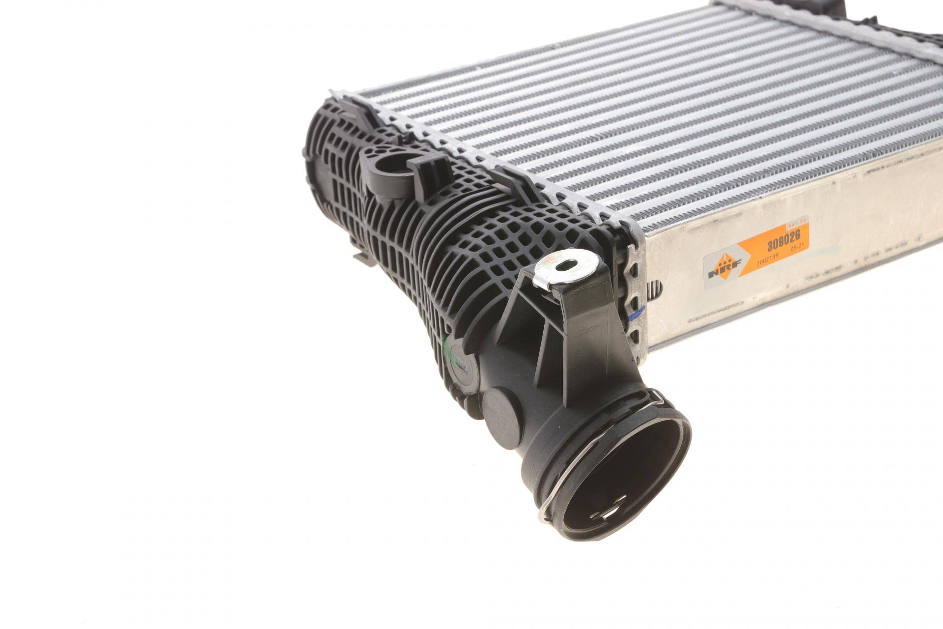 Радіатор інтеркулера Porsche Macan 3.0/3.6 14-