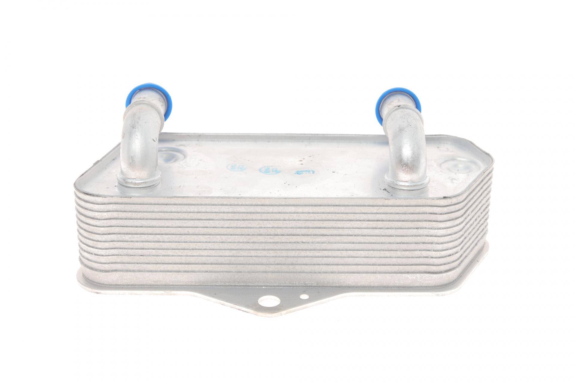 Радіатор масляний VW Caddy III/IV/Passat 05-14/Skoda Octavia 1.2-2.0/1.6-2.0 TDI 04-13