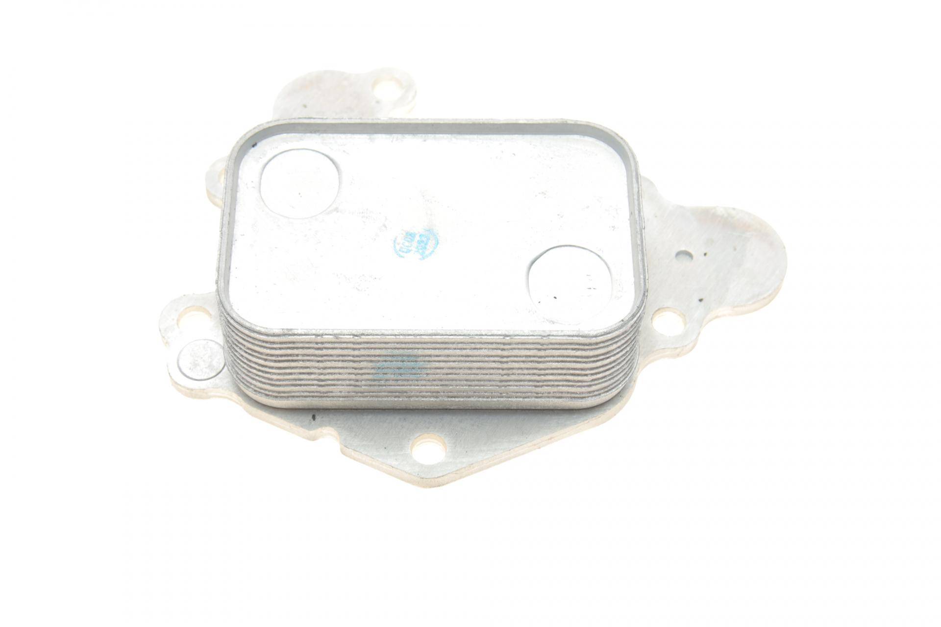 Радіатор масляний Citroen Berlingo/C3/C4/Peugeot 208/308 1.2THP/PureTech (теплообмінник)