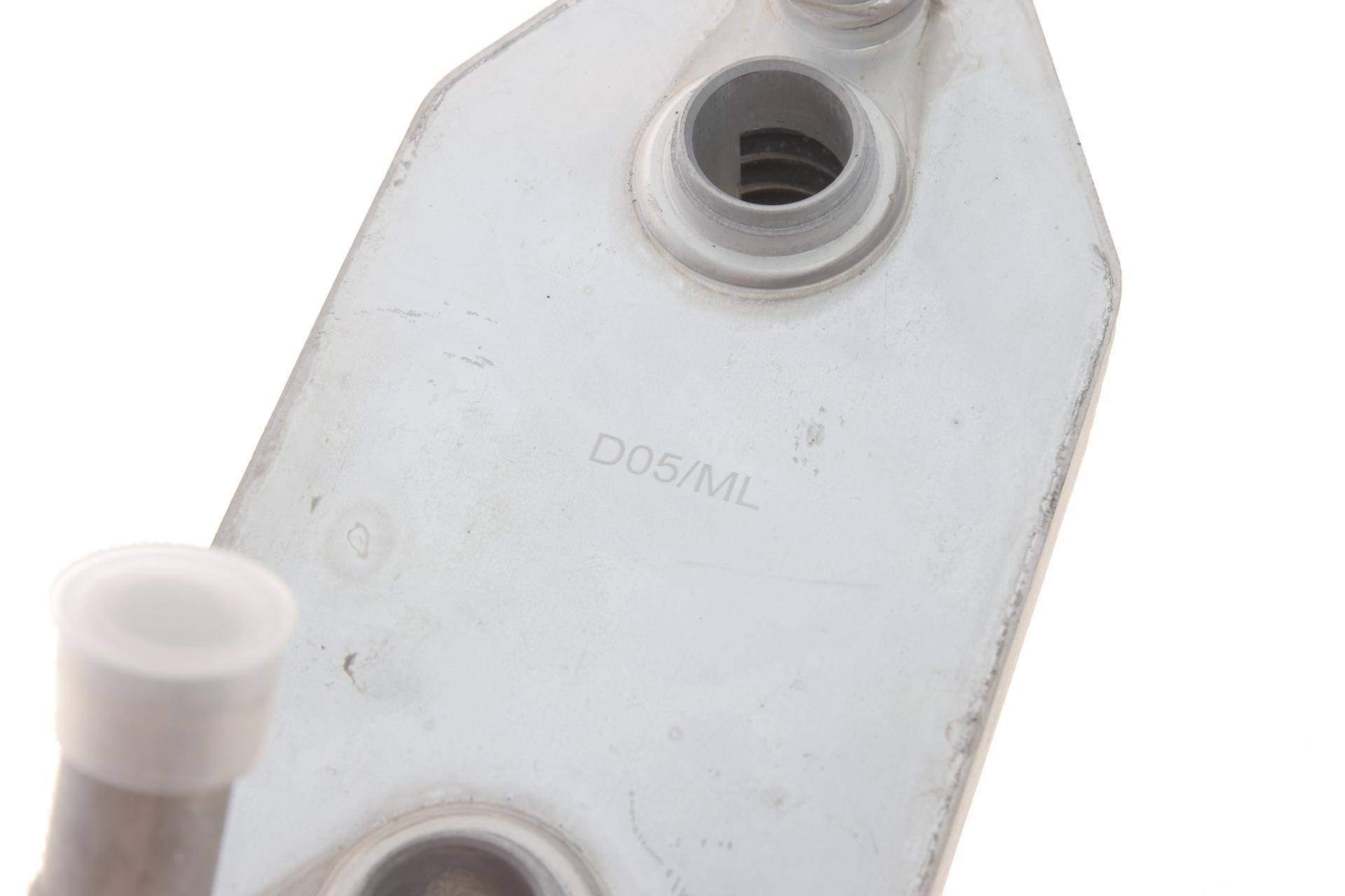 Радіатор масляний Skoda Octavia/Audi A3 96-10 (теплообмінник)